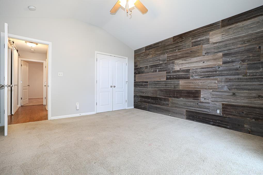 ST ANDREWS WOODS - Residential