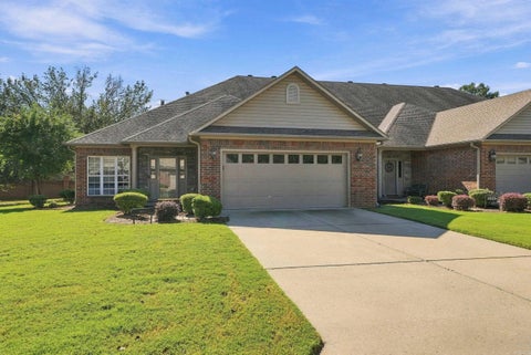 Photo of 4655 Palm Springs Circle 1 Cir, Conway, AR 72034 (MLS # 26042453)