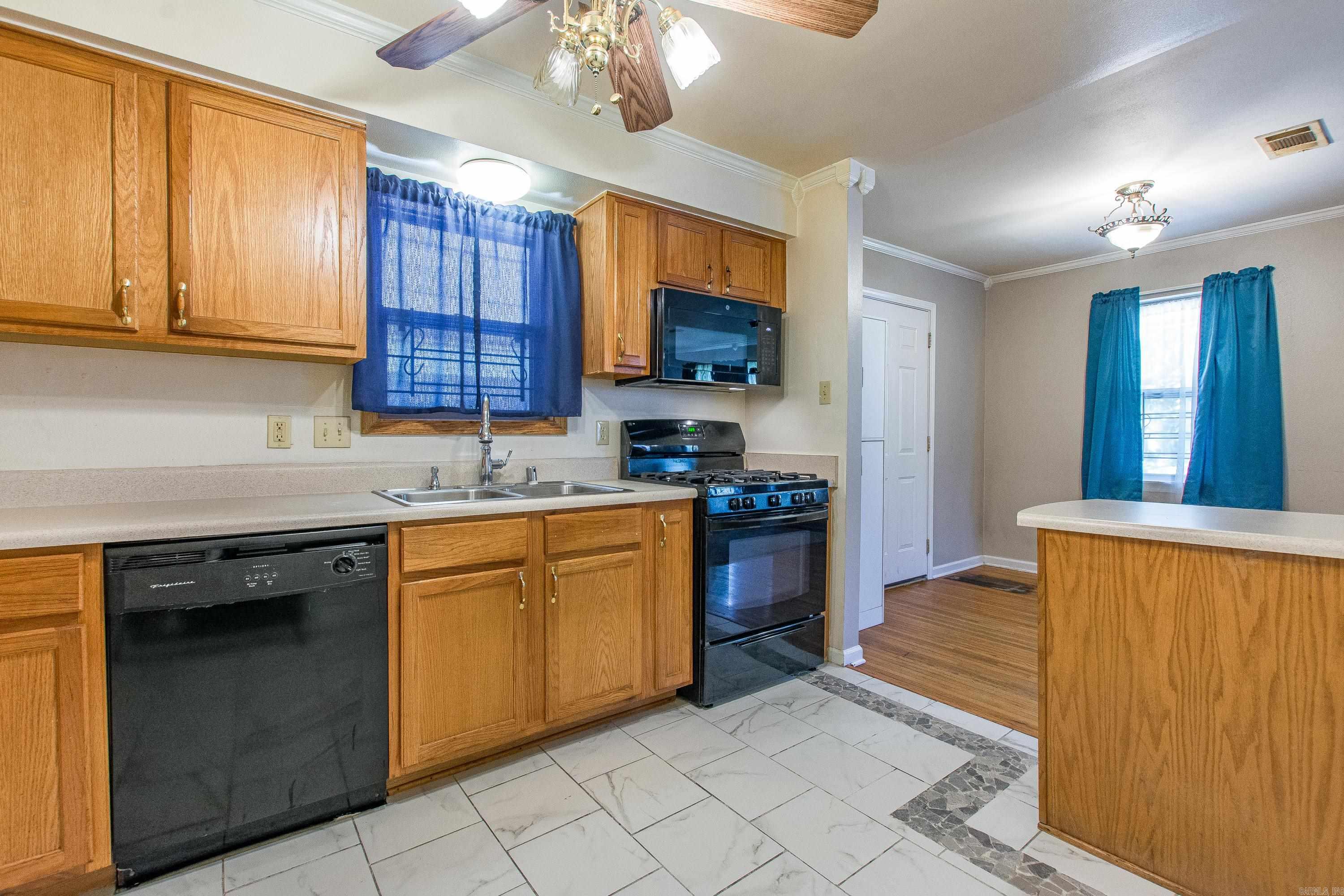 Oak Forest Gardens Annex - Residential