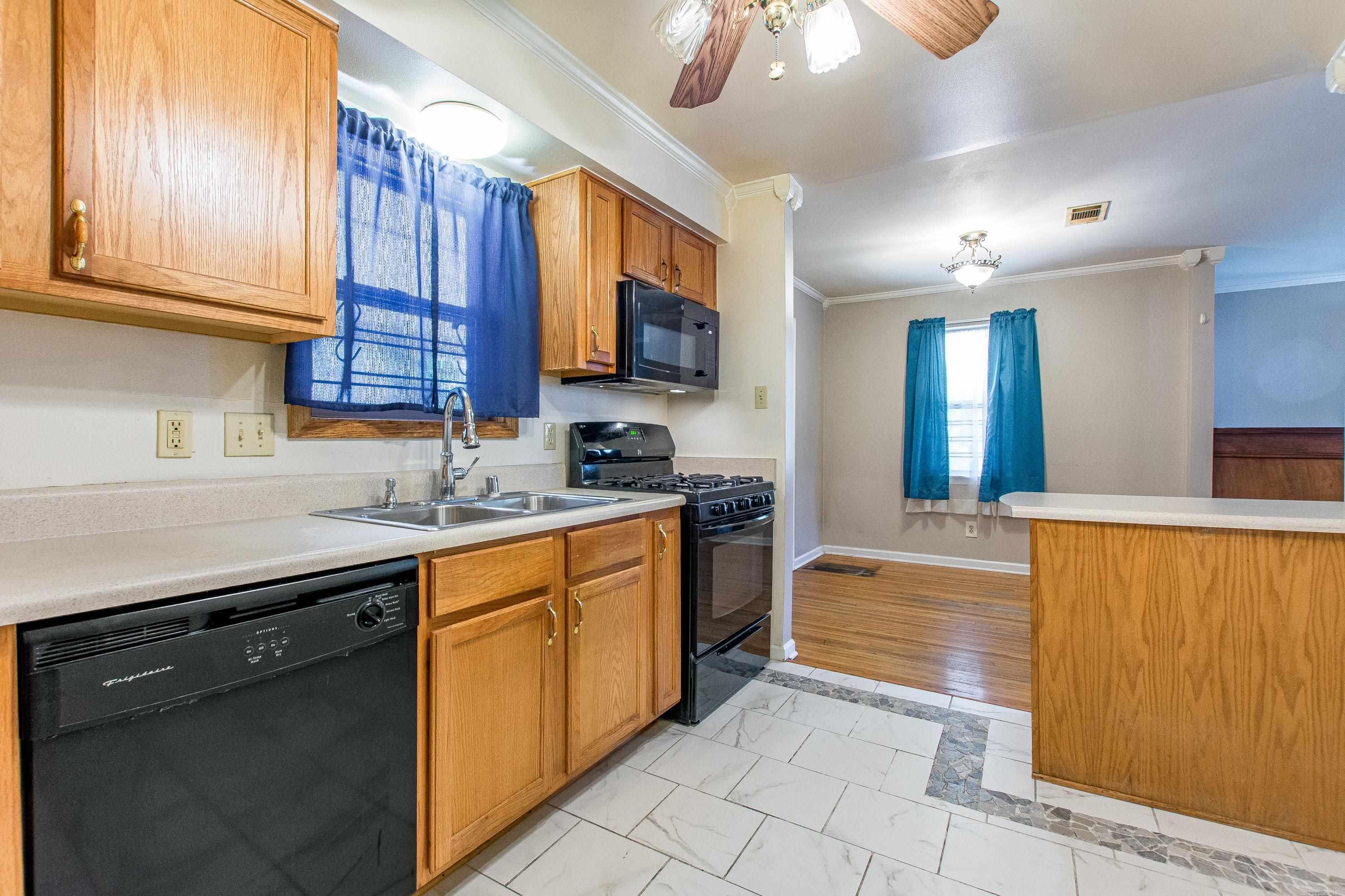 Oak Forest Gardens Annex - Residential