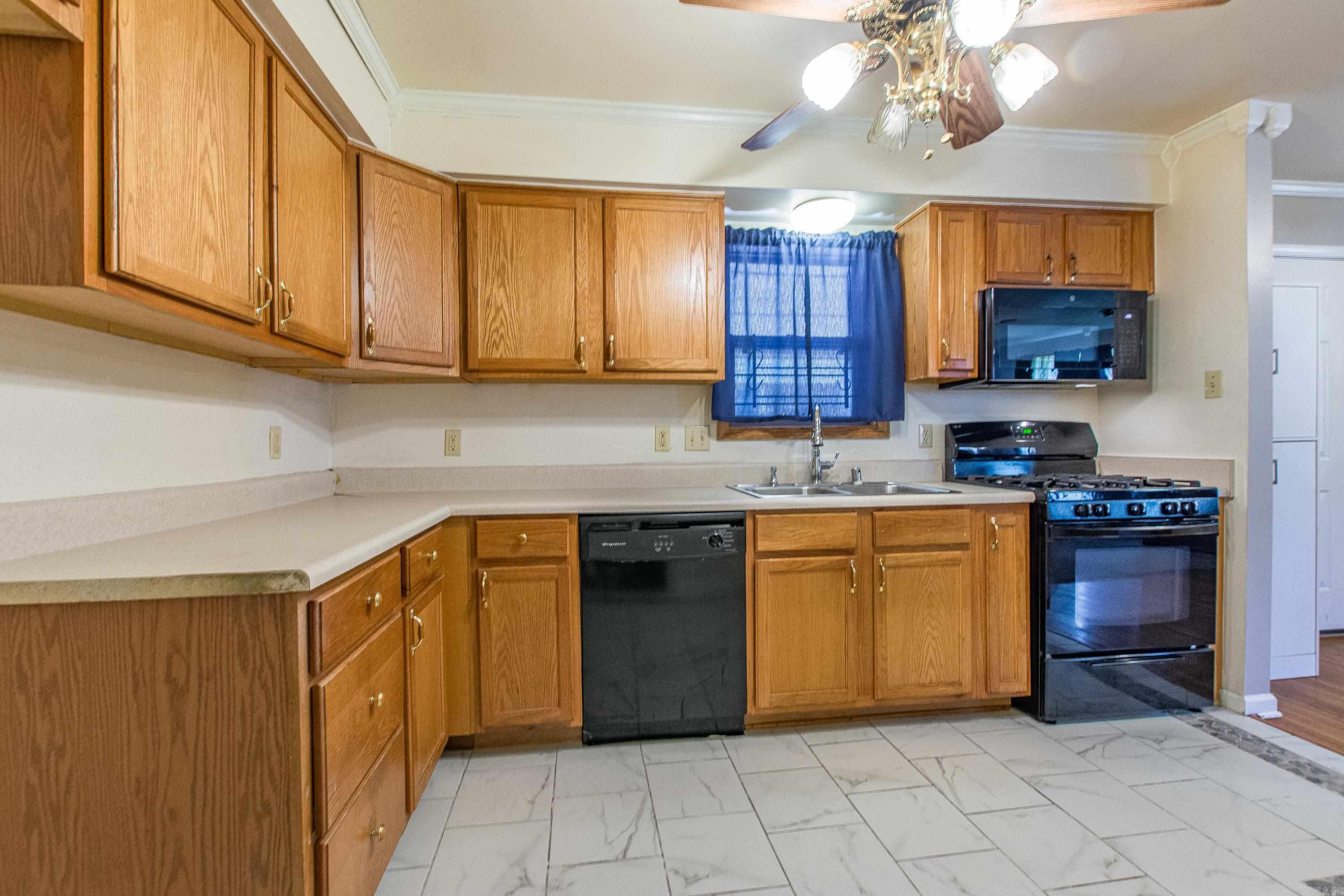 Oak Forest Gardens Annex - Residential