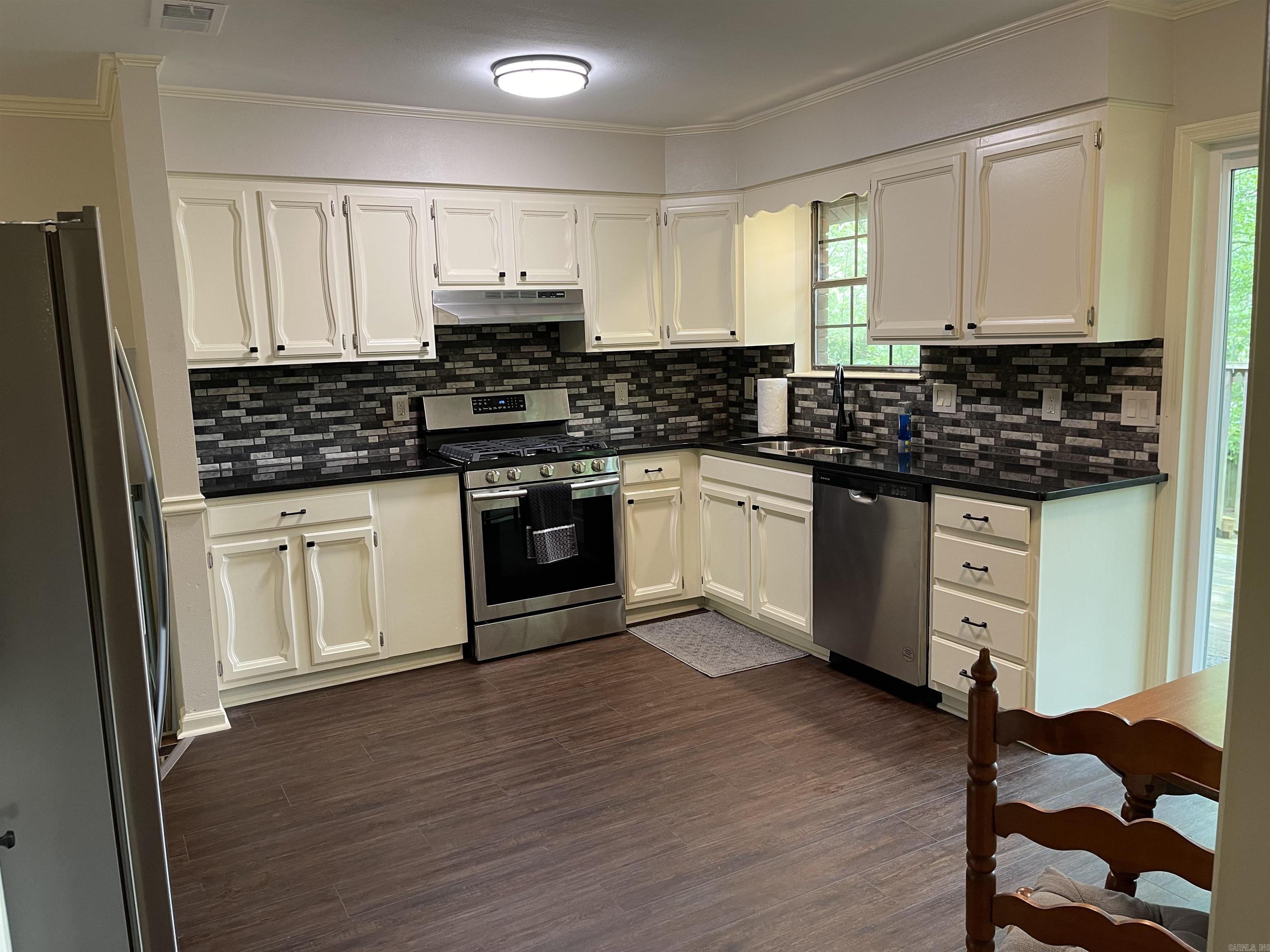 OTTER CREEK COMMUNITY - Residential