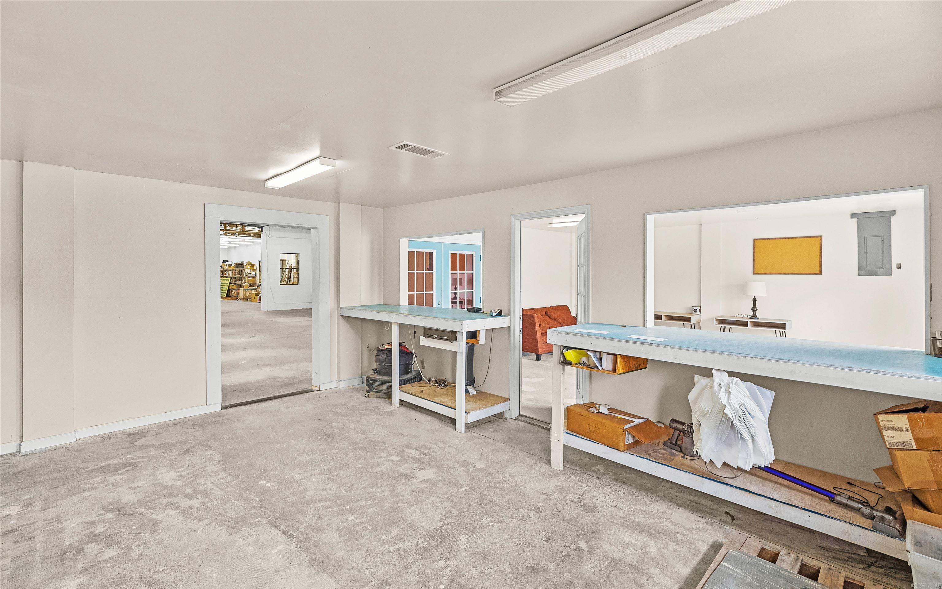 Metes & Bounds - Commercial Sale