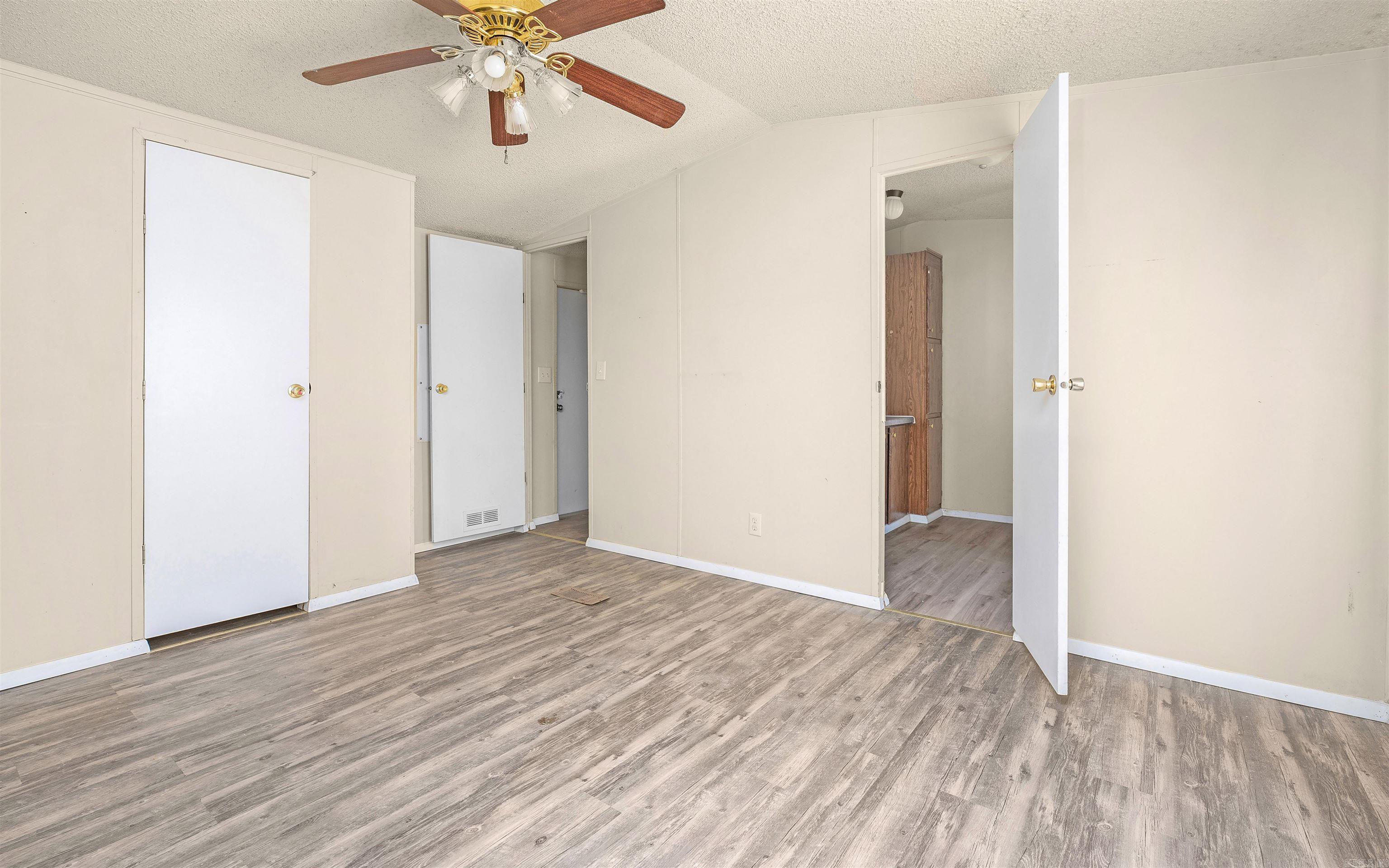 Metes & Bounds - Commercial Sale