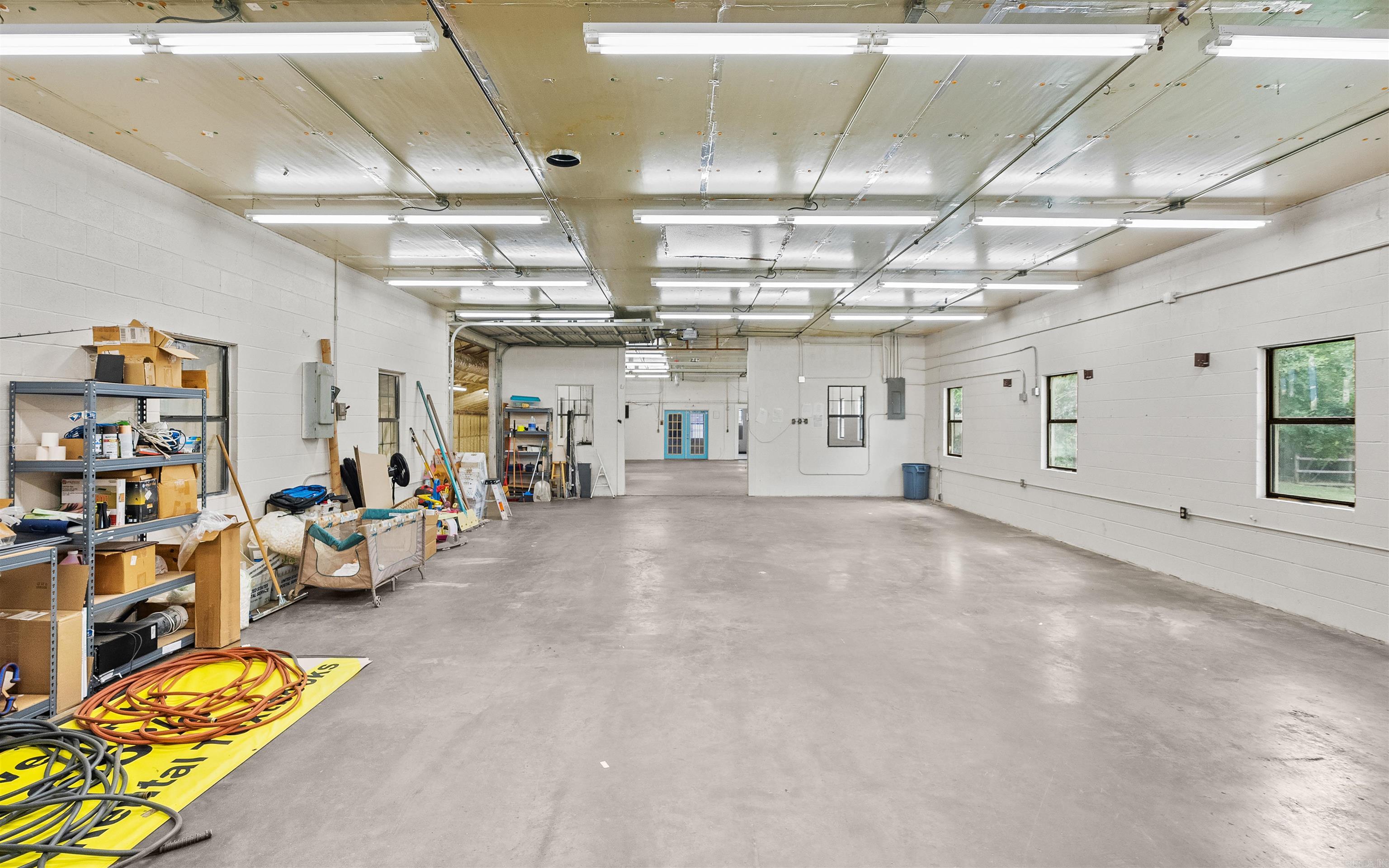 Metes & Bounds - Commercial Sale