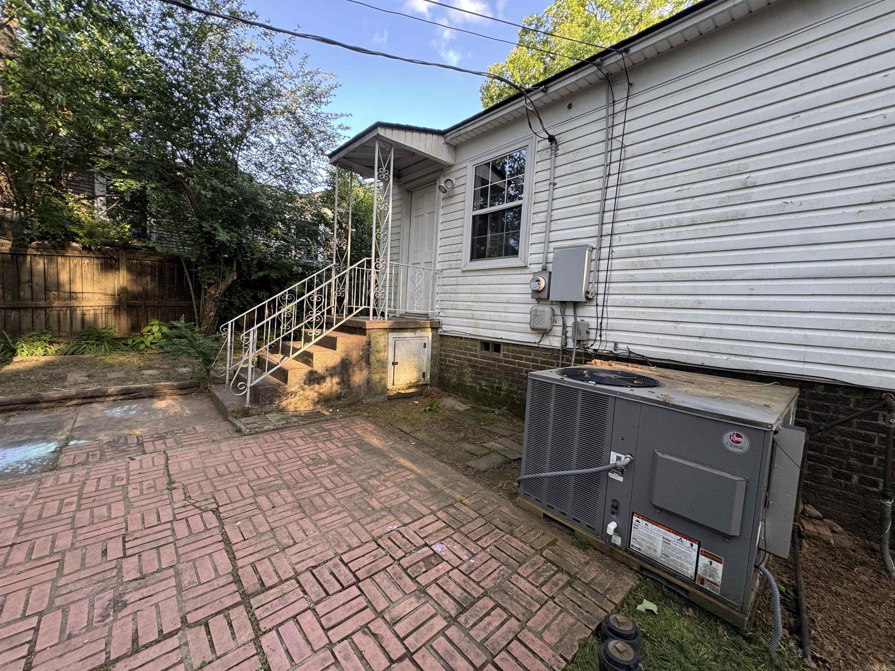 CAMMACK WOODS - Residential