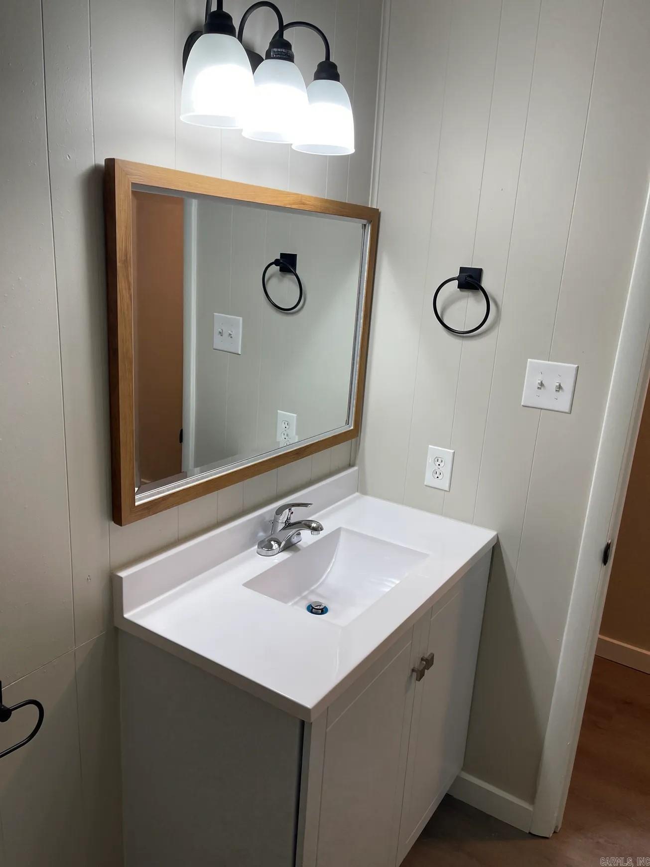 Pikewood I - Residential Lease