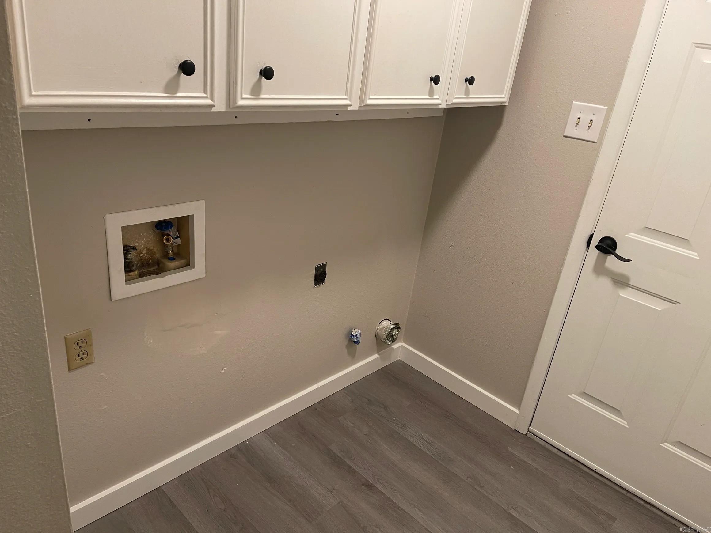 Pikewood I - Residential Lease