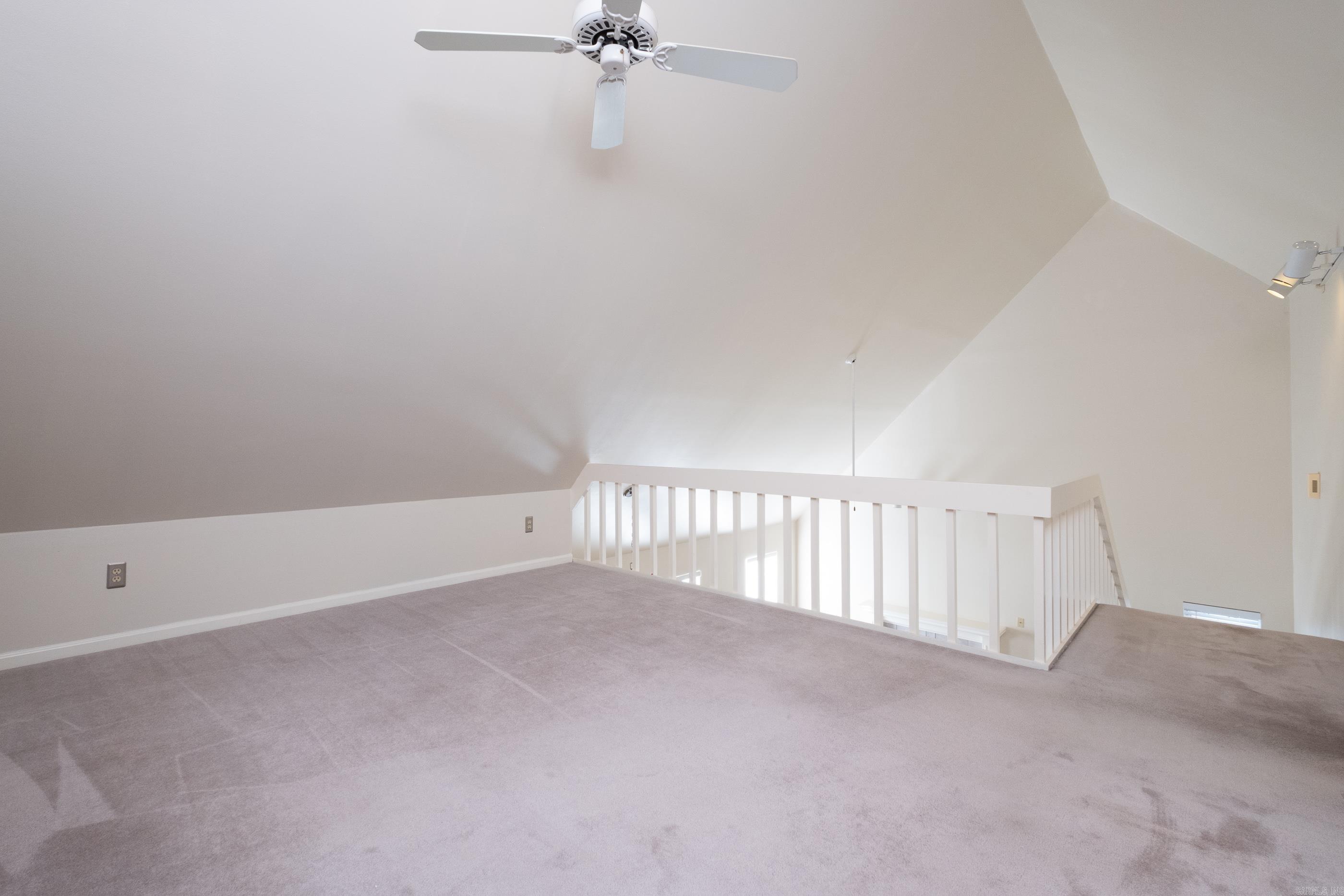 SANDPIPER WEST - Residential