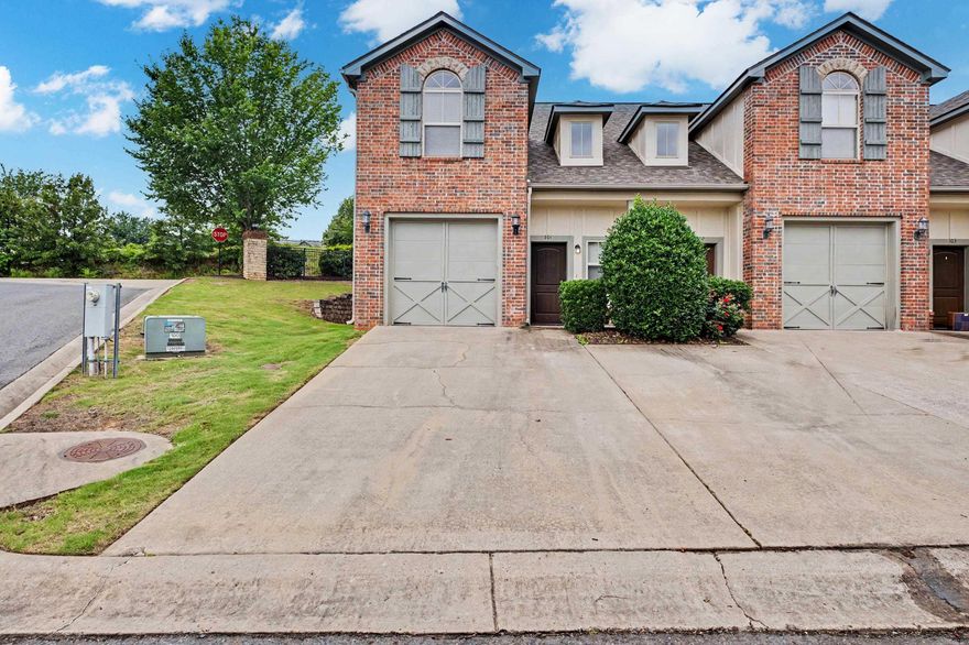 Wonderful townhome project in Maumelle. Under new ownership. New roofs and exterior painted. Great room with fireplace. Nice kitchen with granite counters, pretty stained cabinets, built in microwave, quality stove and dishwasher. Low HOA dues. Enjoy the Club House, Pool and Work Out Room. Single car garage. Enjoy hassle free and low maintenance living. Walking distance to Lake Willastein. Other units also available. Floor plan is in Documents.