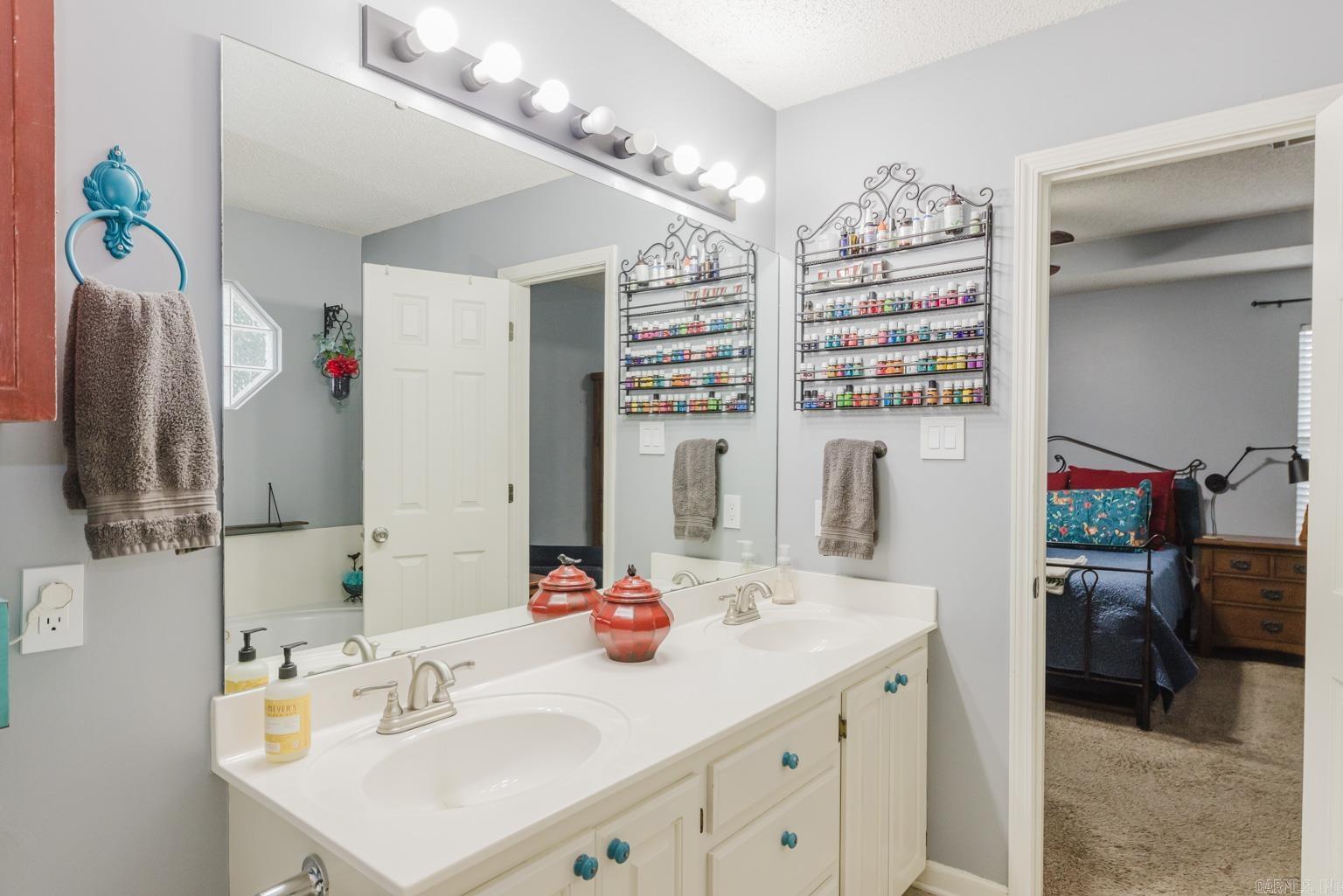 WASHINGTON RIDGE - Residential