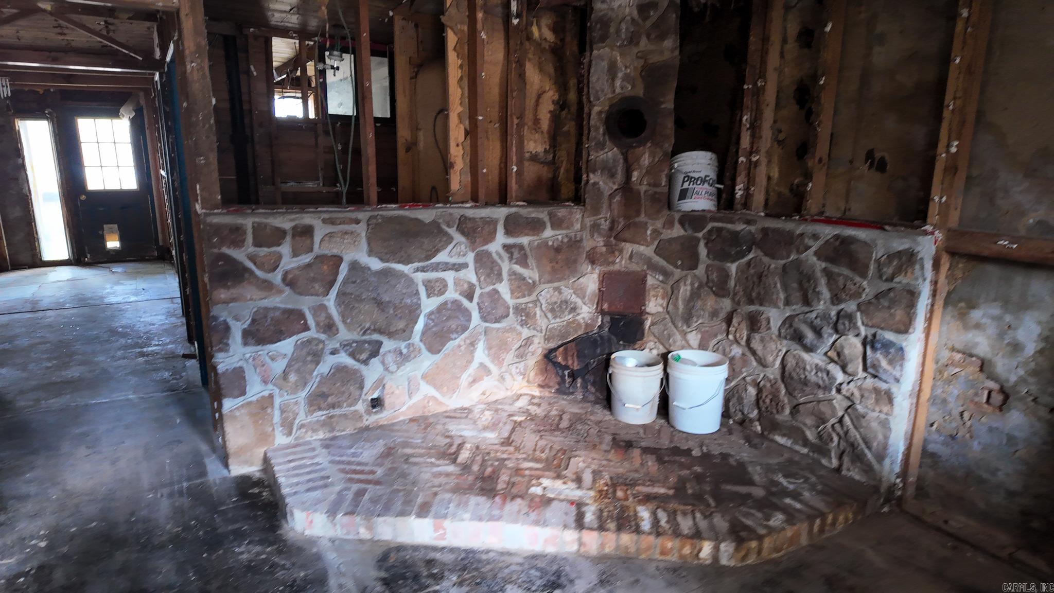 Leslie Original Town - Residential