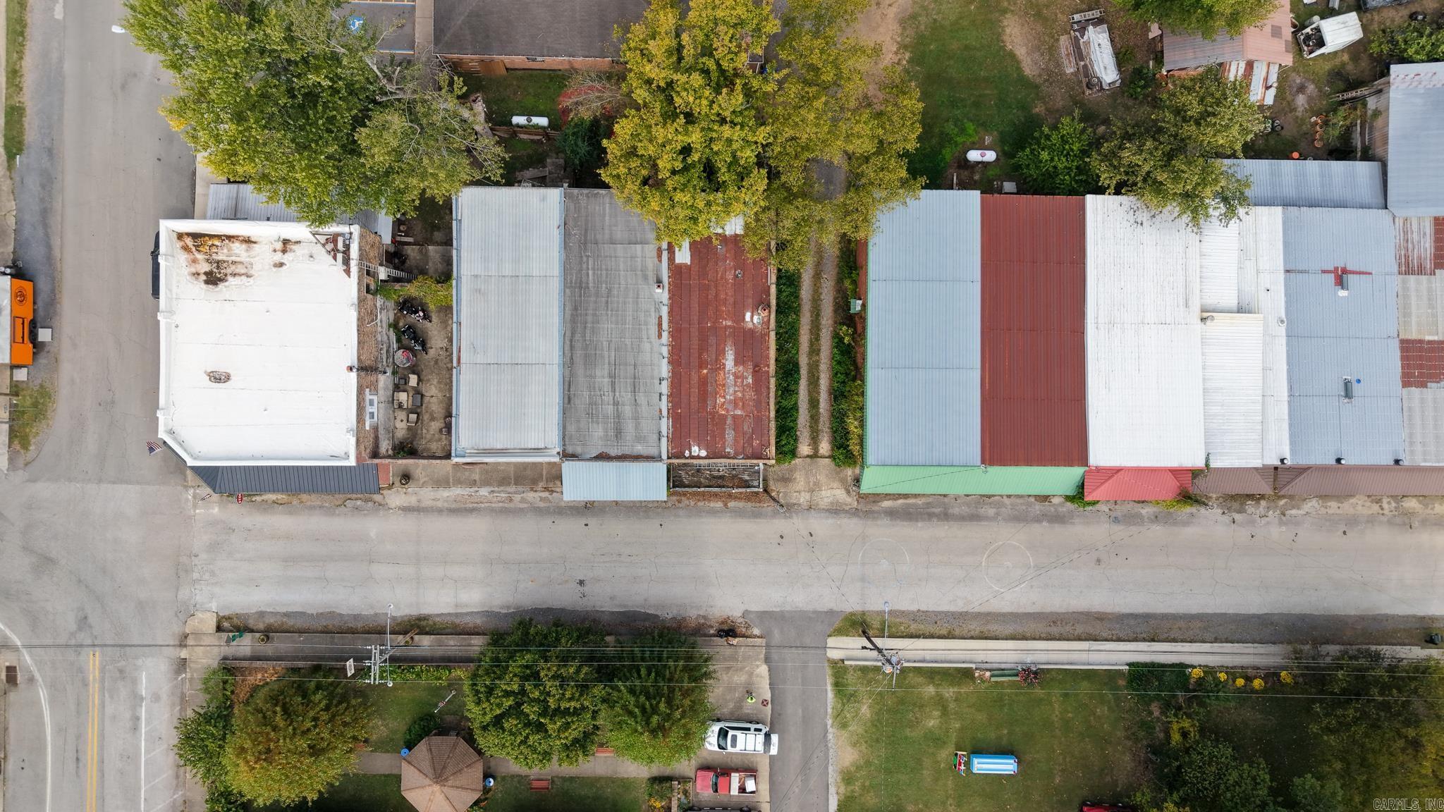 Leslie Original Town - Residential