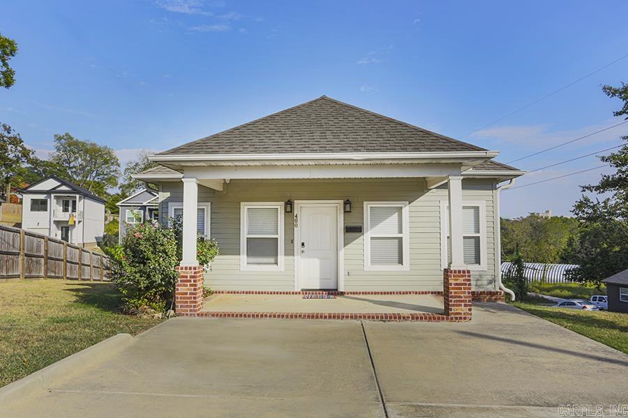 Welcome to 400 Rice in the charming Capitol View neighborhood! Built in 2017, this beautiful home offers a comfortable and spacious 1,240 square feet of living space, in a cozy yet modern residence. The open-concept living area, seamlessly connects the living room, dining space, and kitchen. This home features two bedrooms and two full baths. The third bedroom has been thoughtfully converted into a fabulous custom built walk-in closet and can easily be converted back to bedroom by seller, if desired. The family room opens to the covered back porch and fully fenced backyard. Washer, dryer and refrigerator convey. Agent Remarks.
