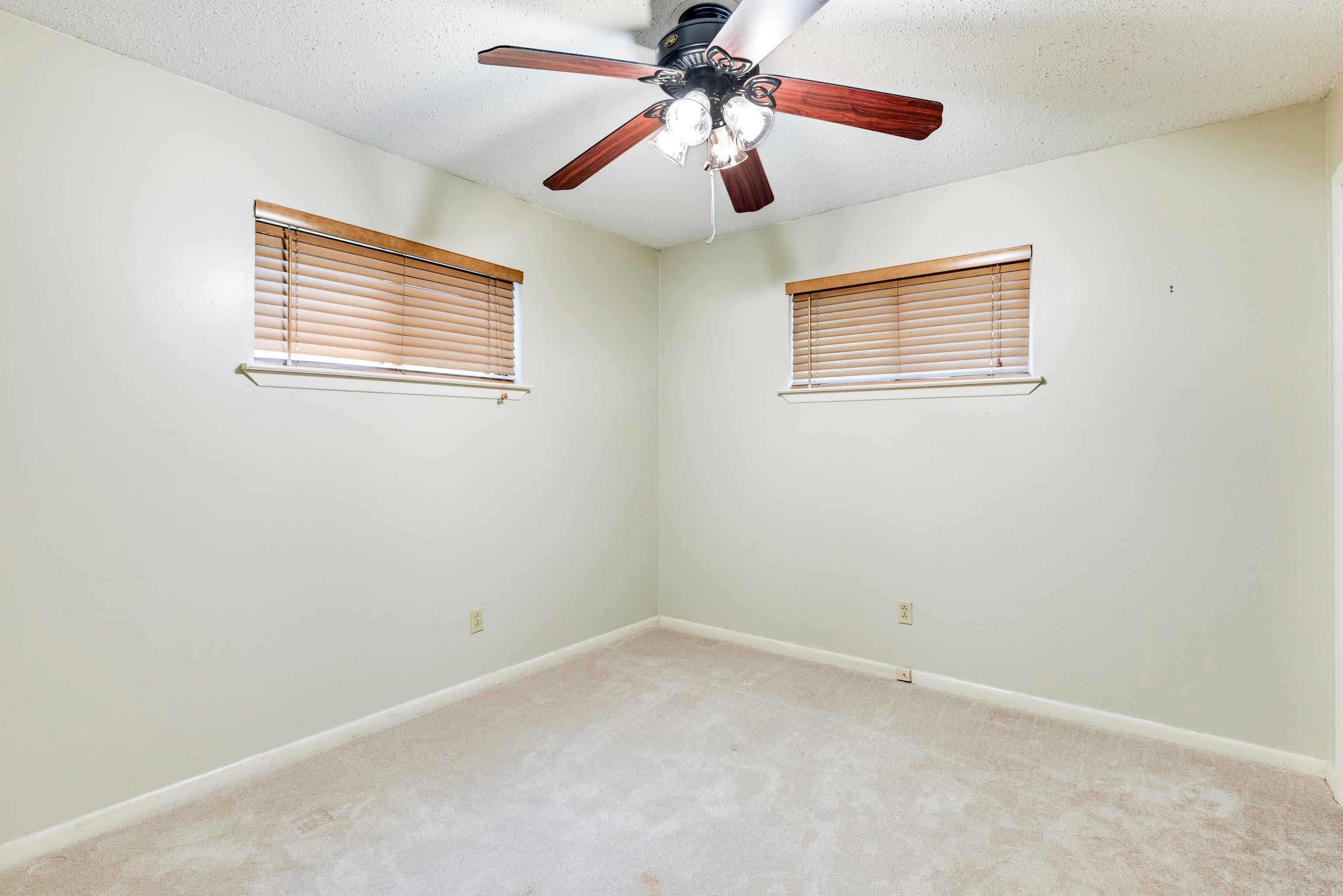 PLEASANT FOREST - Residential