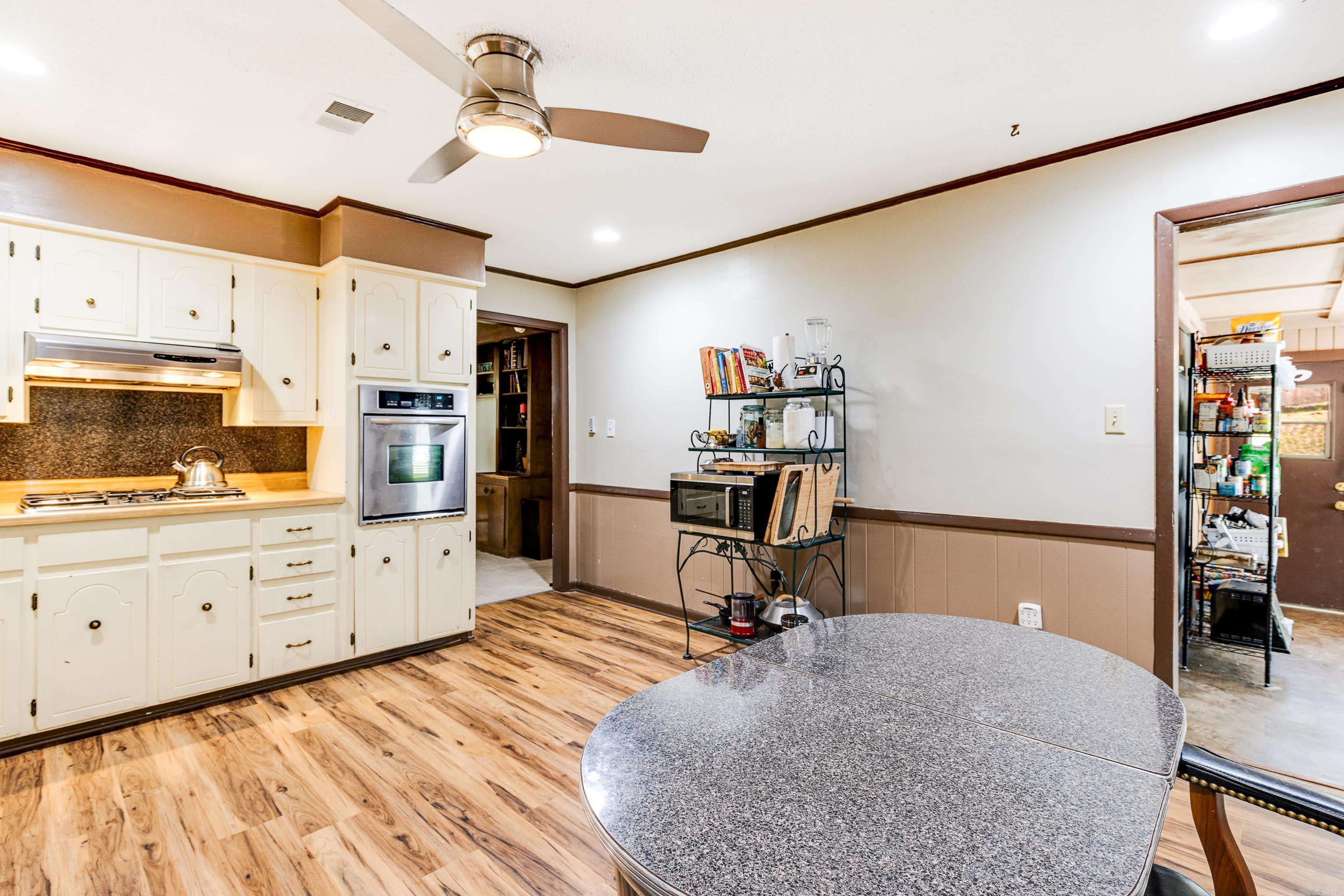 PLEASANT FOREST - Residential