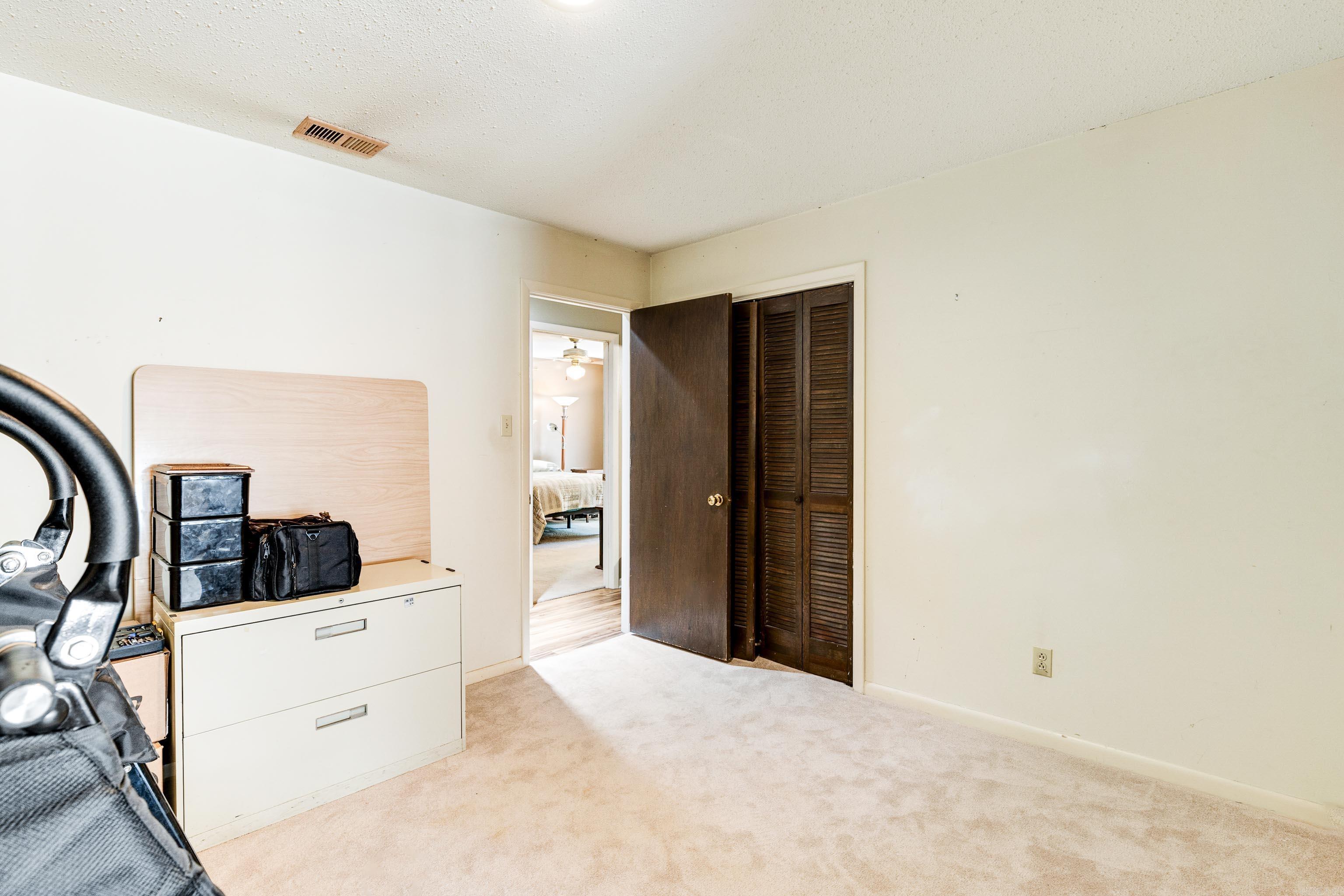 PLEASANT FOREST - Residential