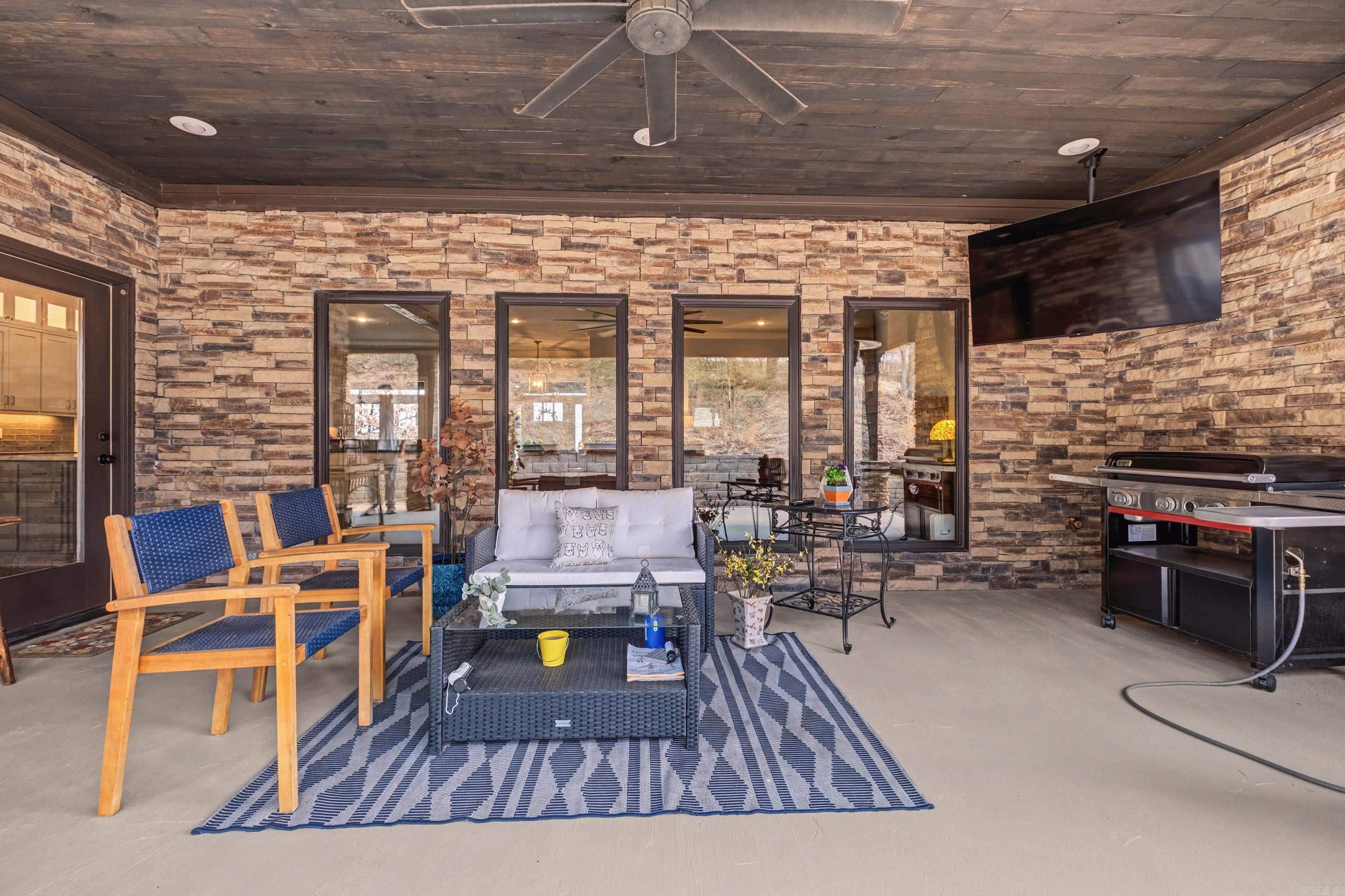 THE RANCH ADDN - Residential