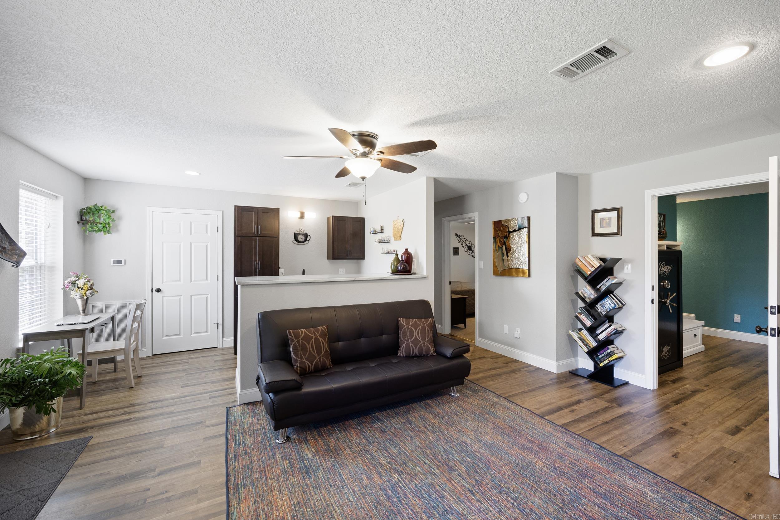 BAYOU RIDGE ESTATES - Residential