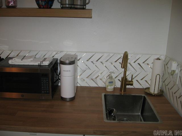 SUMMERHILL PLACE CONDOS - Residential