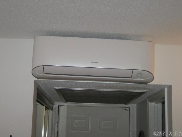 SUMMERHILL PLACE CONDOS - Residential