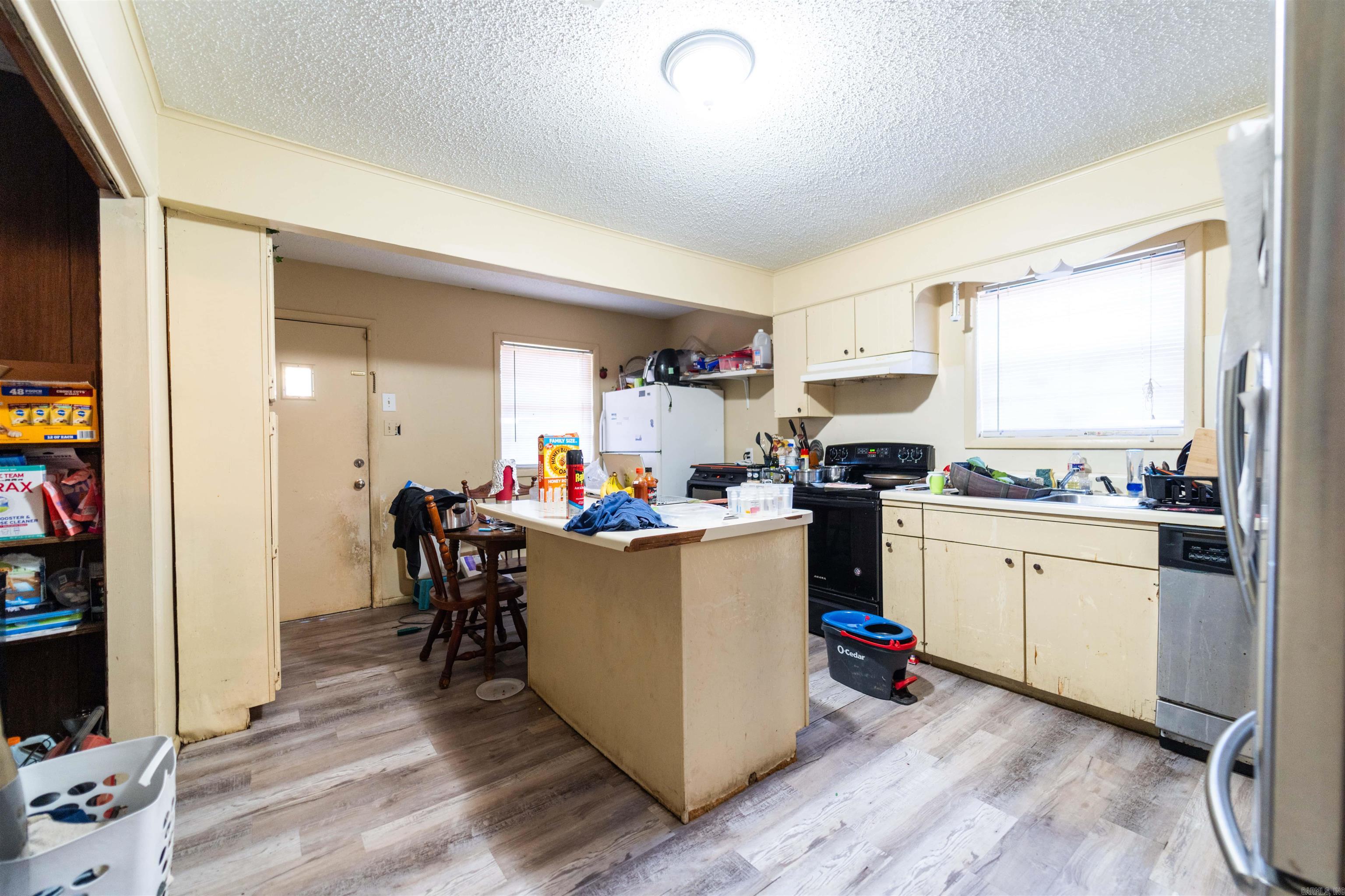 Belwood Annex #1 - Residential Income