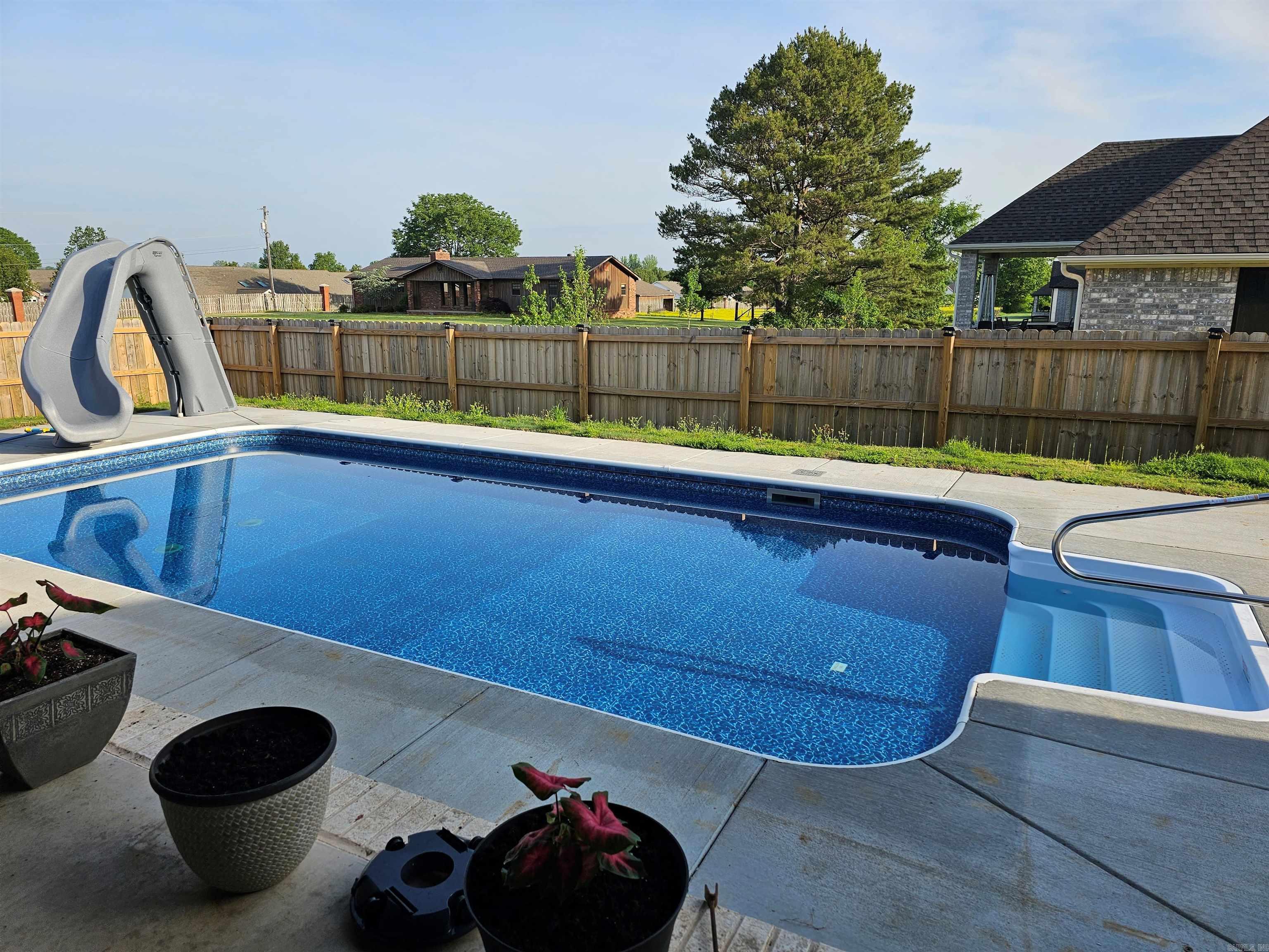 SILO RIDGE ESTATES - Residential