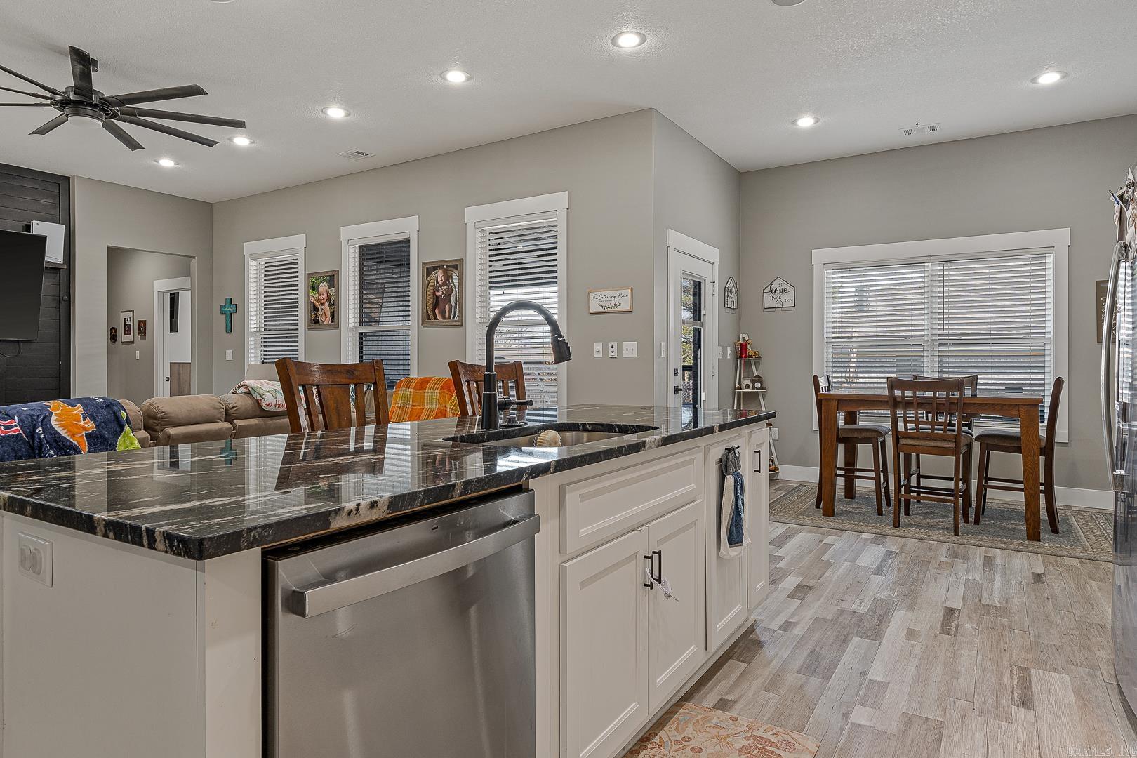 SILO RIDGE ESTATES - Residential