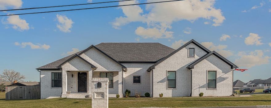 Just for you, a beautiful 4-bedroom, 2.5-bath home located in the desirable Silo Ridge Estates subdivision in Paragould. Built in 2022, this modern home offers 2,559 square feet of thoughtfully designed living space, perfect for comfort and entertaining. Step inside to find a spacious, open-concept layout with high-quality finishes throughout. The kitchen flows seamlessly into the living and dining areas, creating an ideal space for gatherings and everyday living. Outdoors, enjoy your own private in-ground poolperfect for relaxing or hosting during the warmer months. Additional features include: 4 spacious bedrooms and 2.5 bathrooms 2,559 sq ft of living space 2-car garage plus a golf cart garage/work area Located in Greene County School District Built in 2022 for modern efficiency and style Weather your private Oasis or the family gathering place this property will meet your needs.