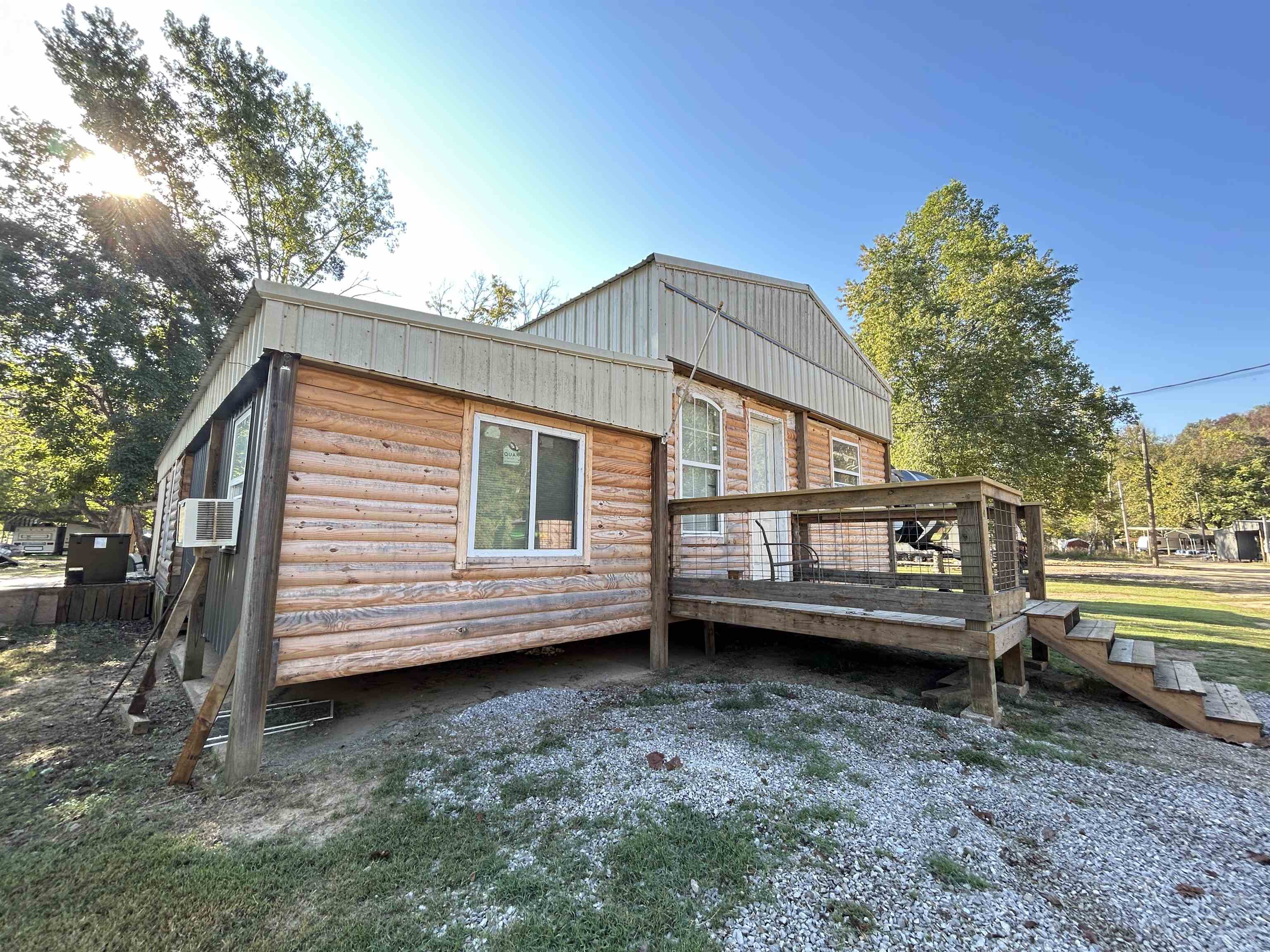 RIVERBEND CAMPER PARK - Residential