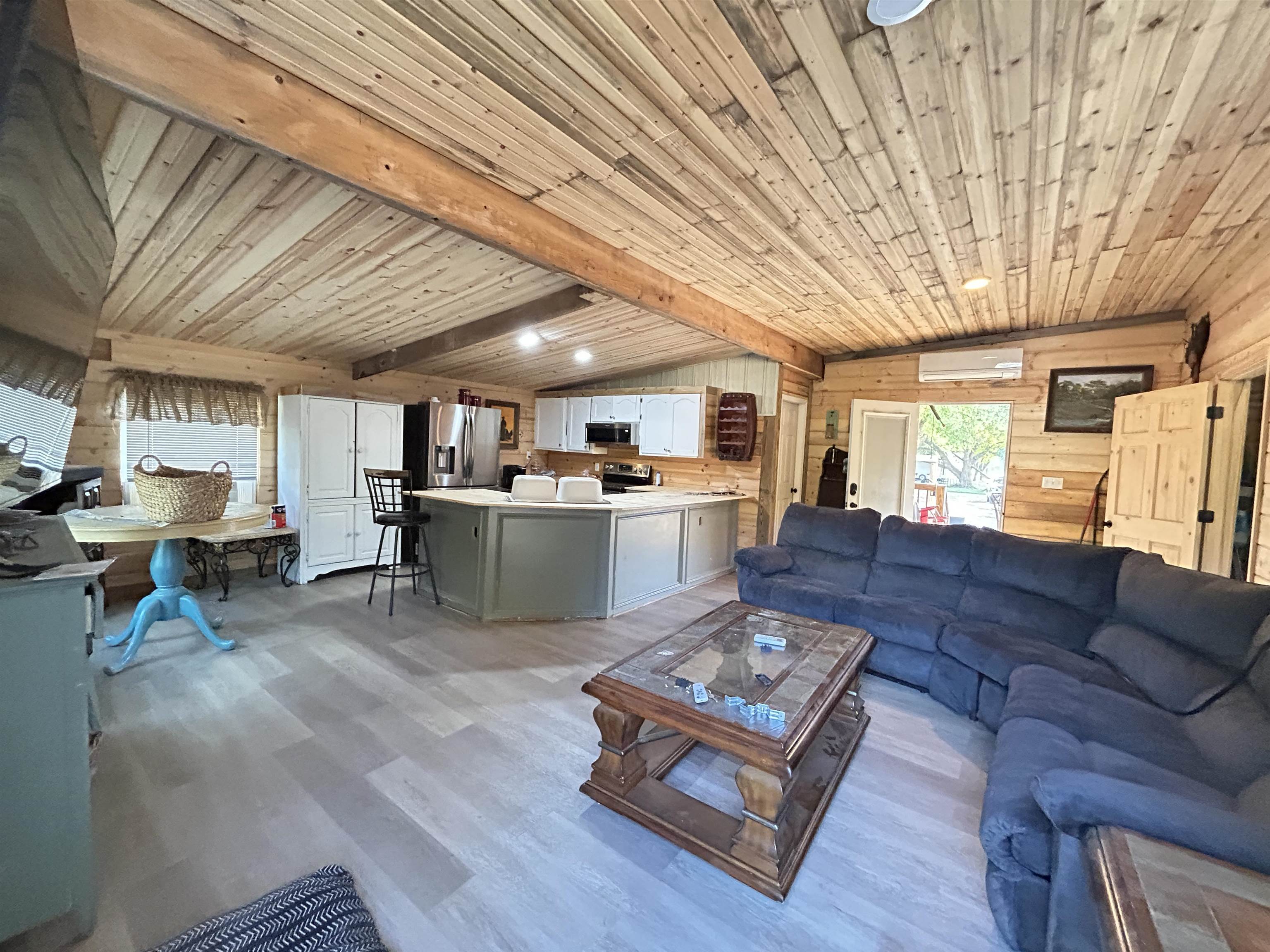 RIVERBEND CAMPER PARK - Residential