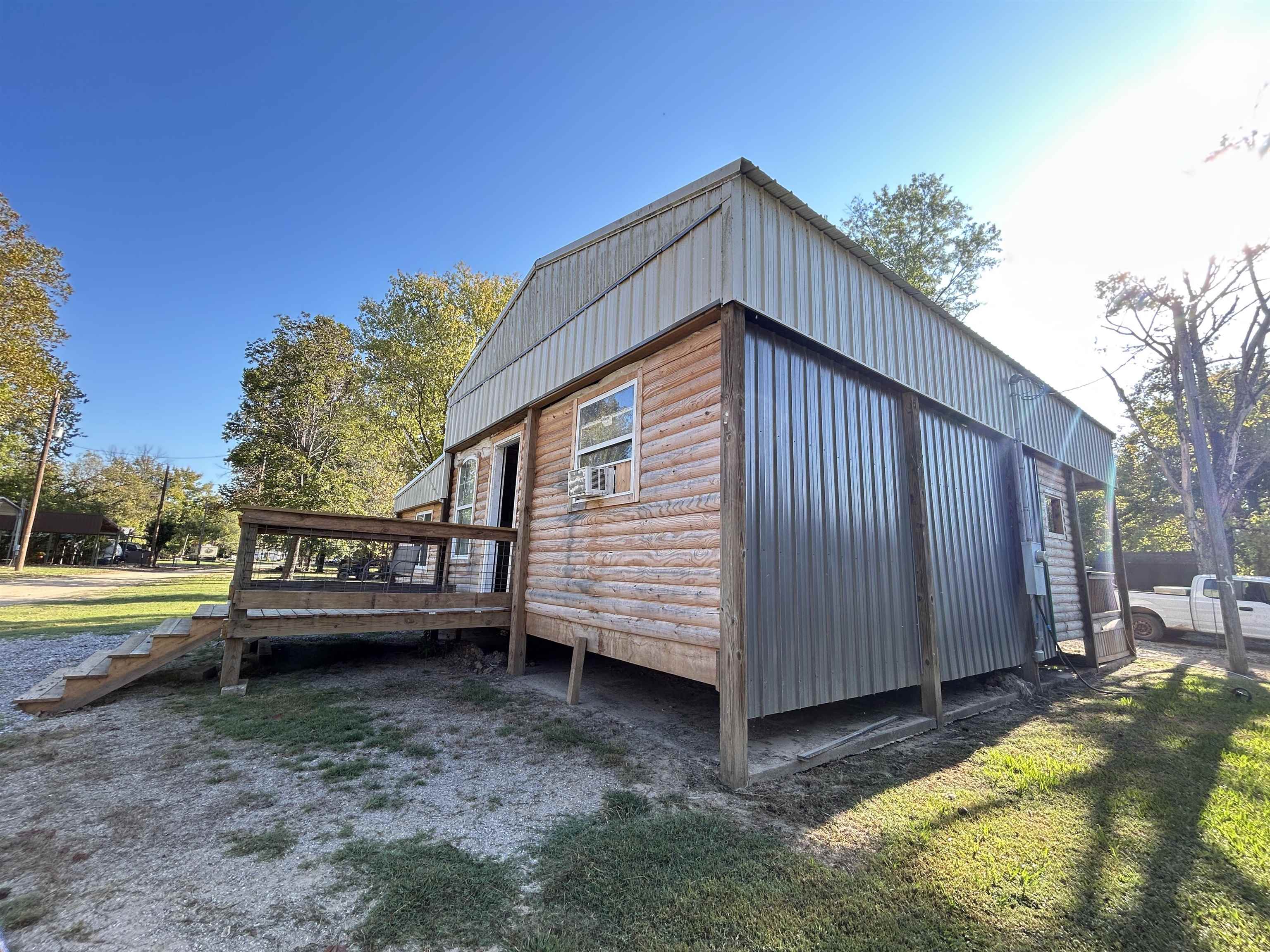 RIVERBEND CAMPER PARK - Residential