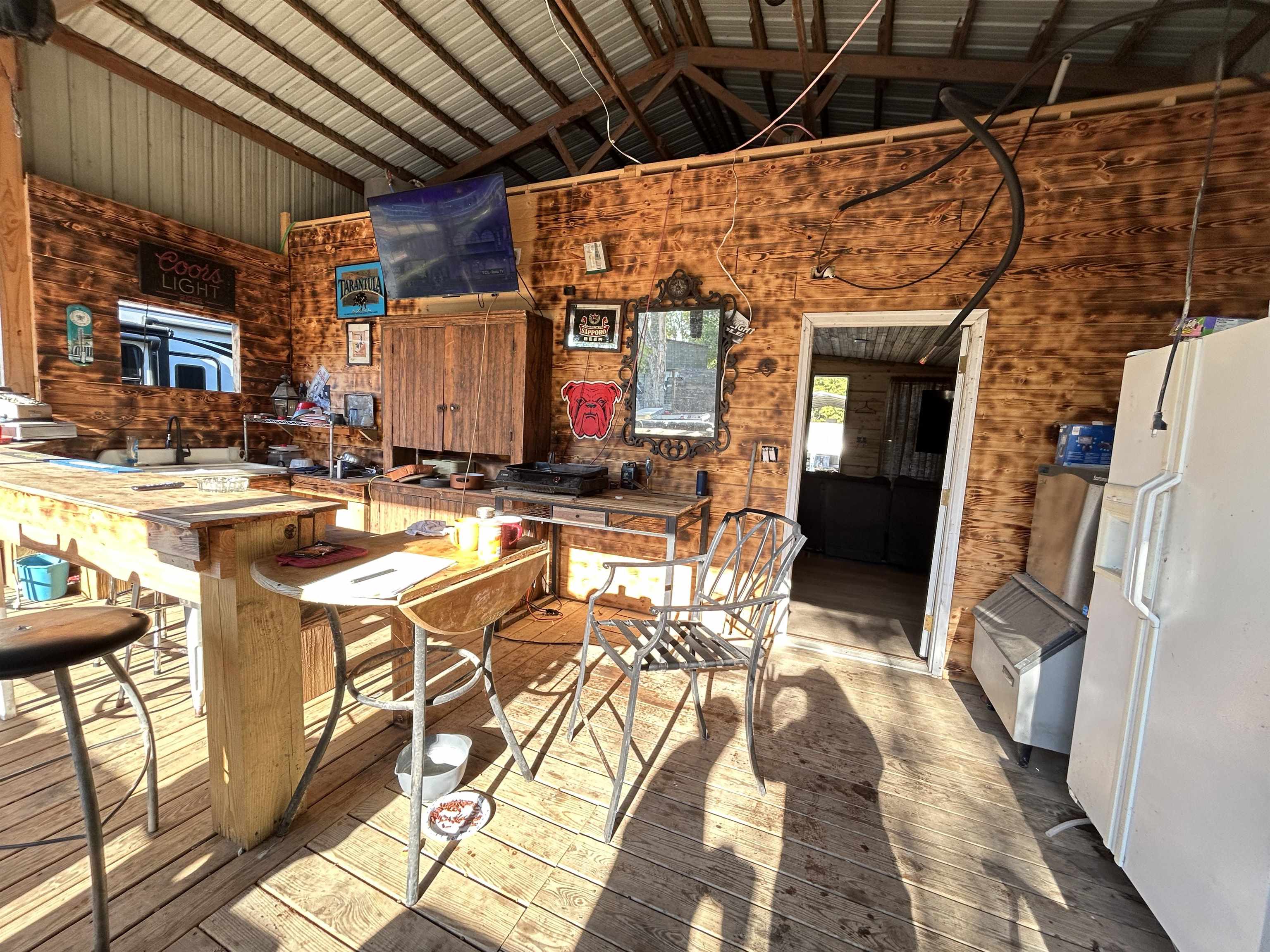 RIVERBEND CAMPER PARK - Residential