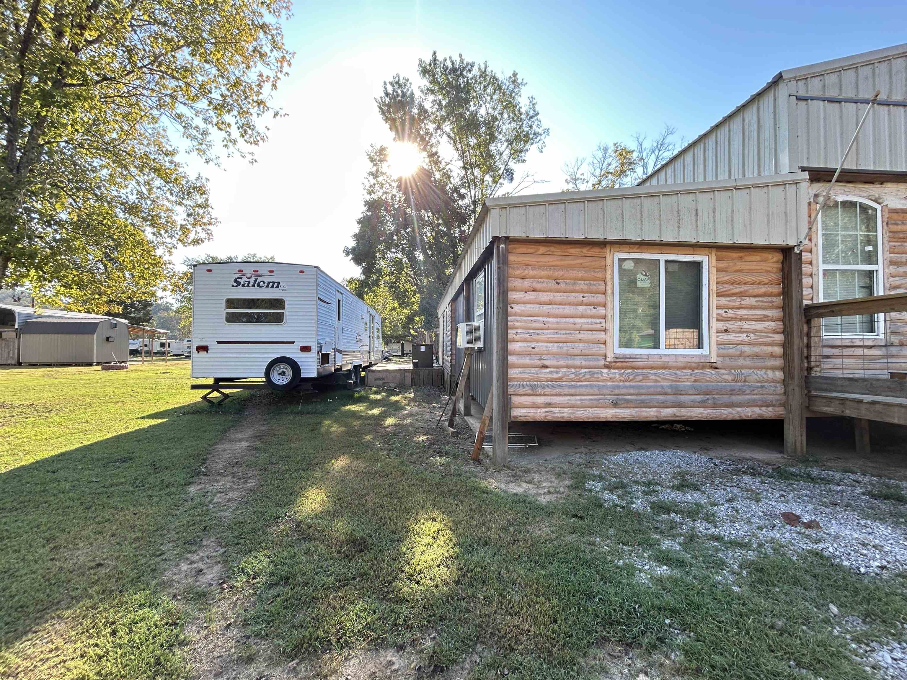 RIVERBEND CAMPER PARK - Residential