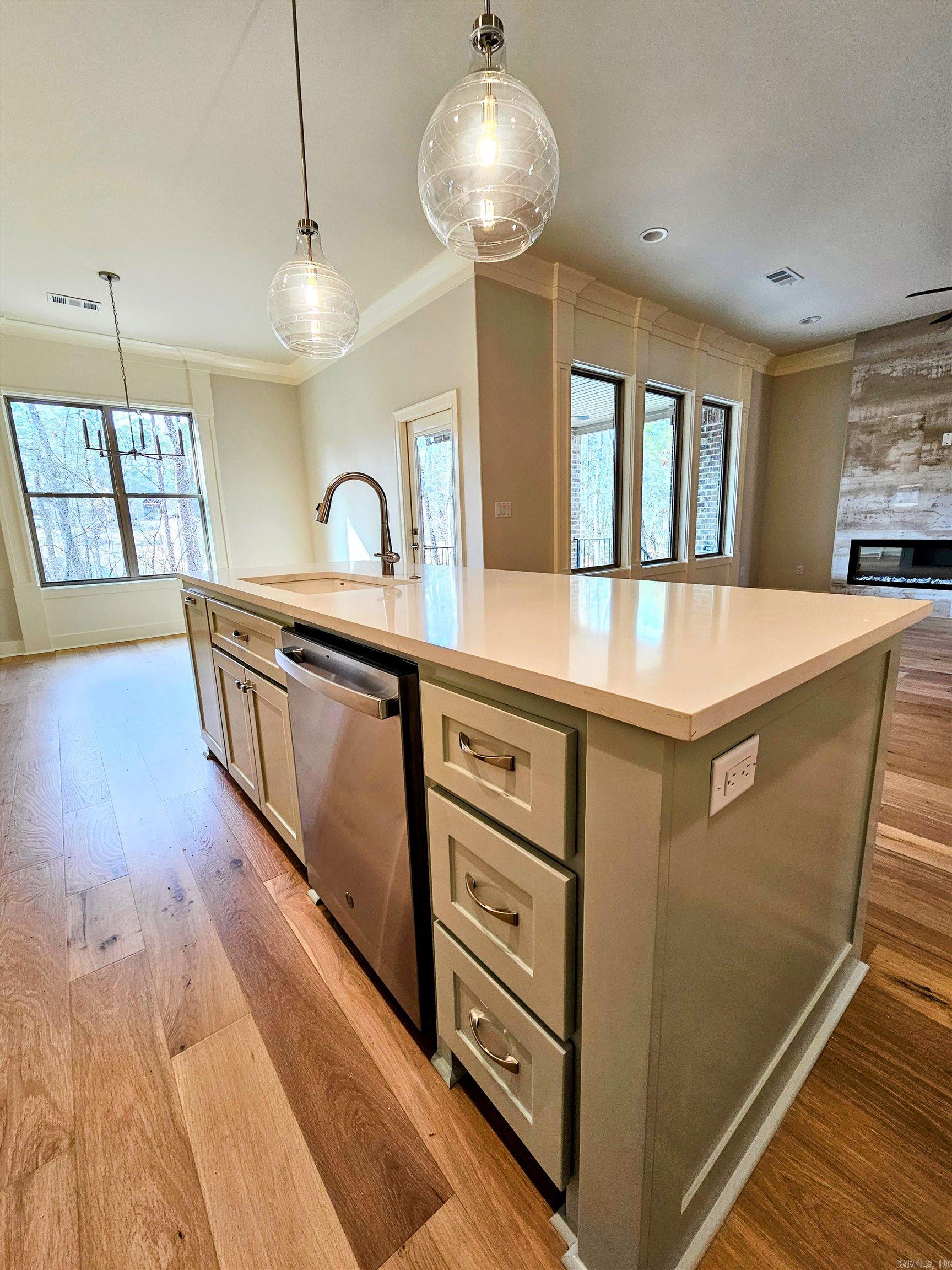 PACIFICA VILLAS - Residential