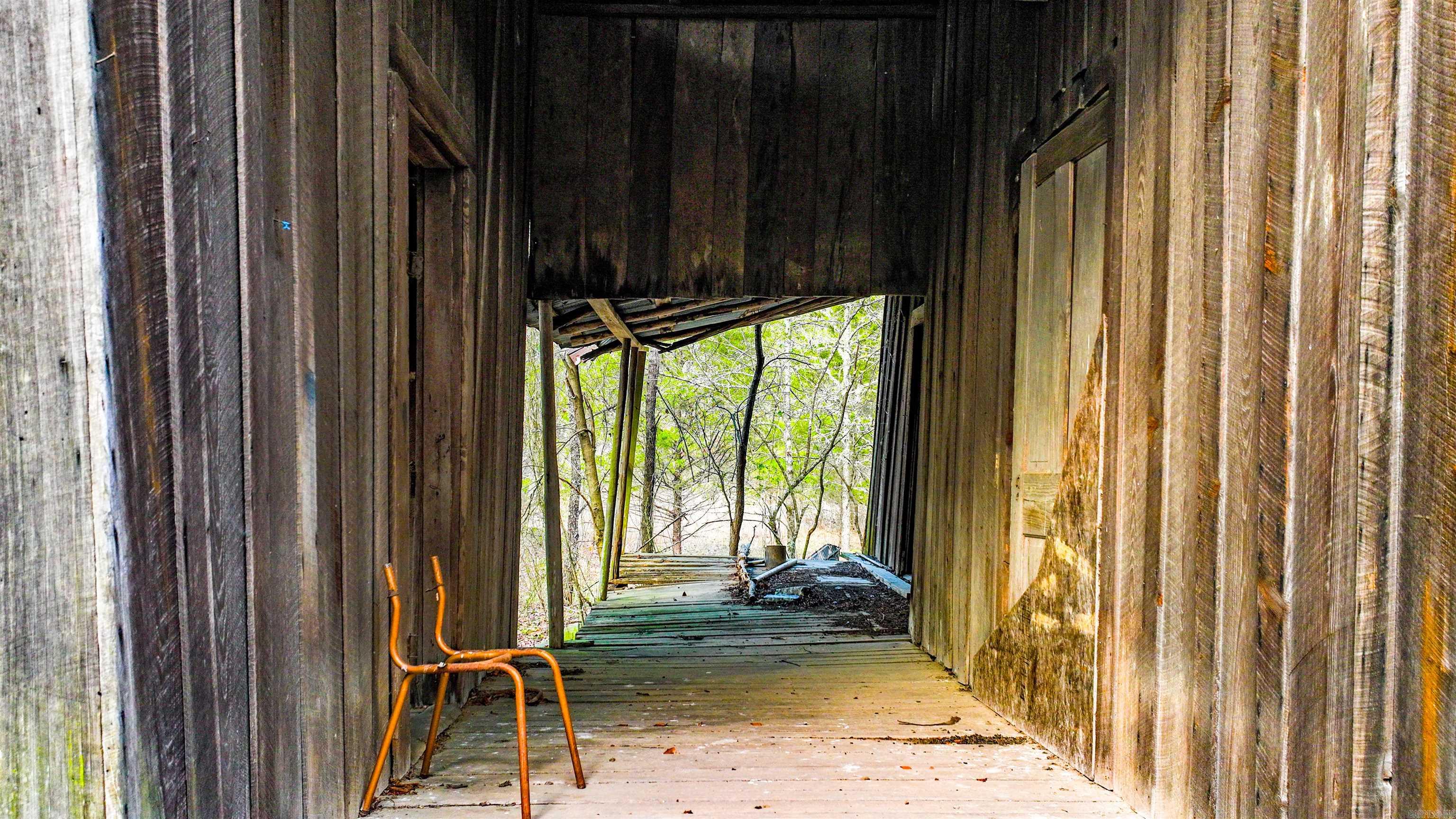 Metes & Bounds - Land