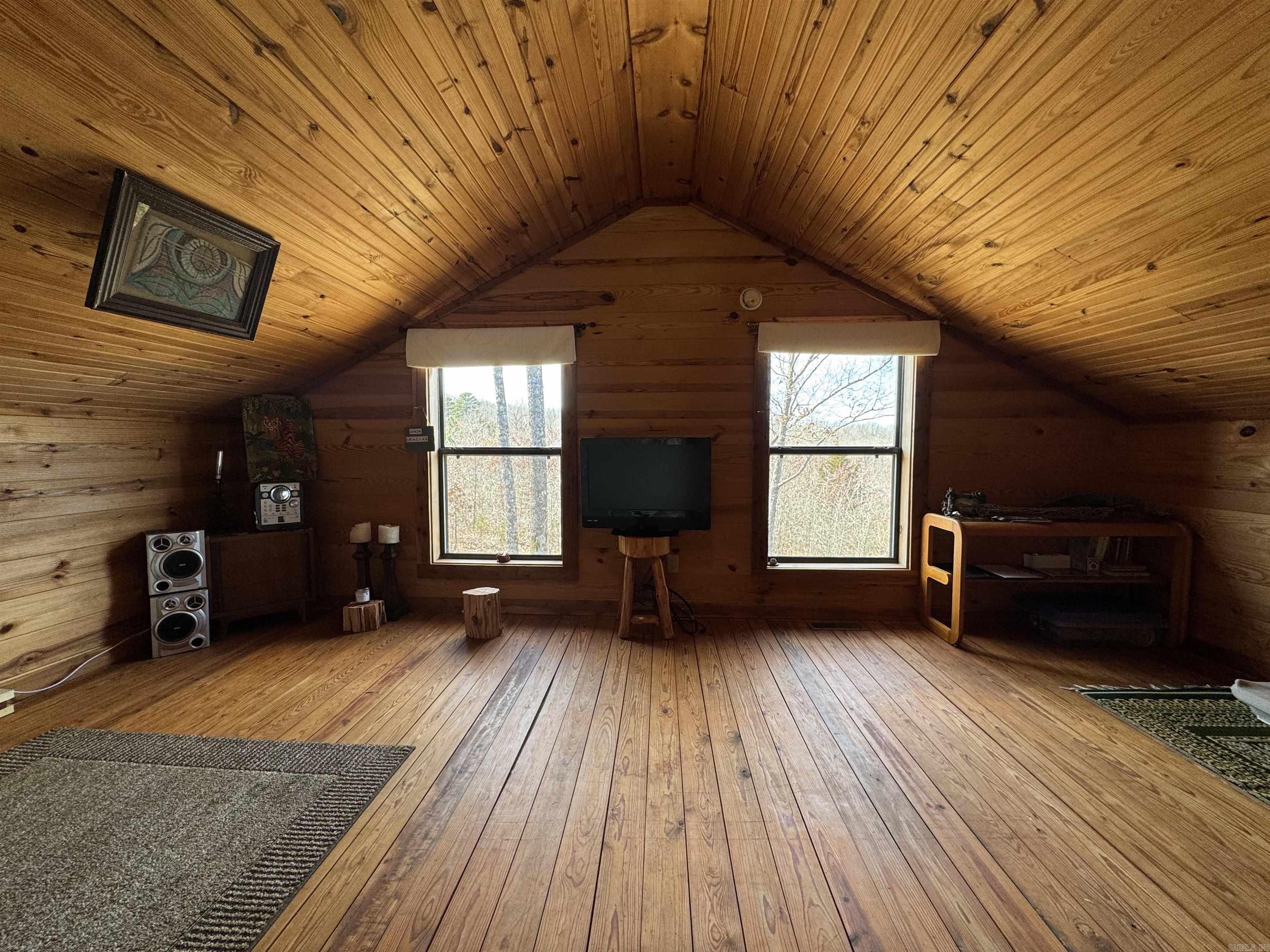 VIKING LANDING - Residential