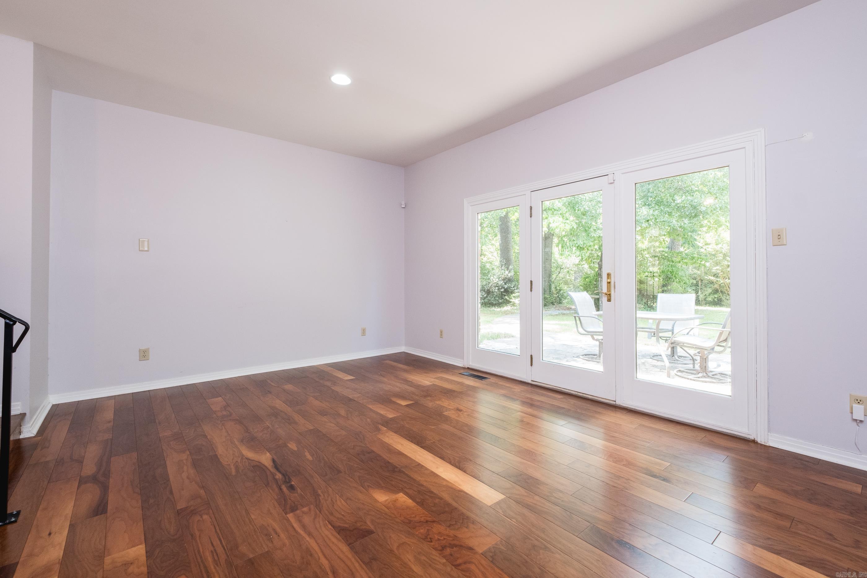 Leawood Heights - Residential