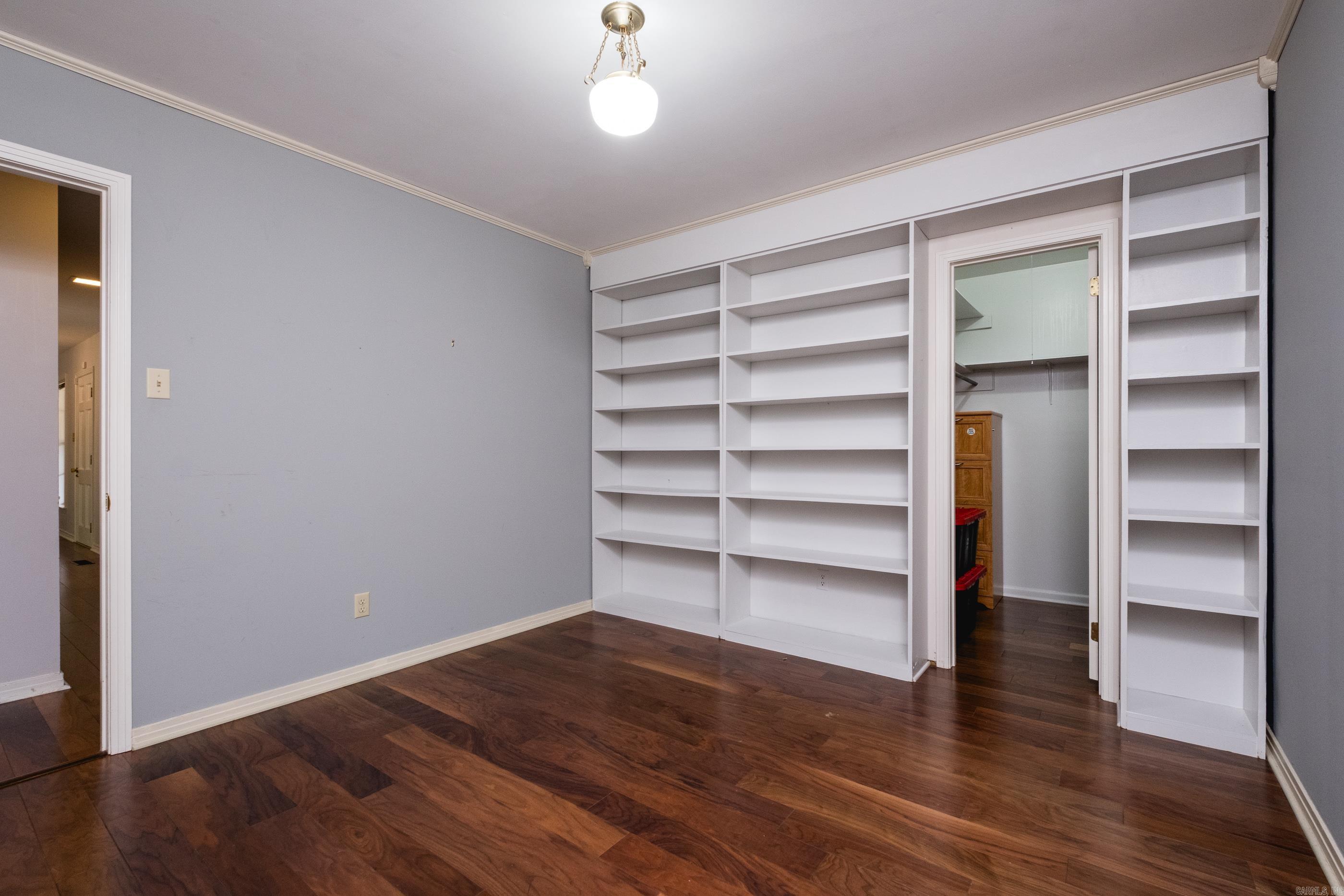 Leawood Heights - Residential