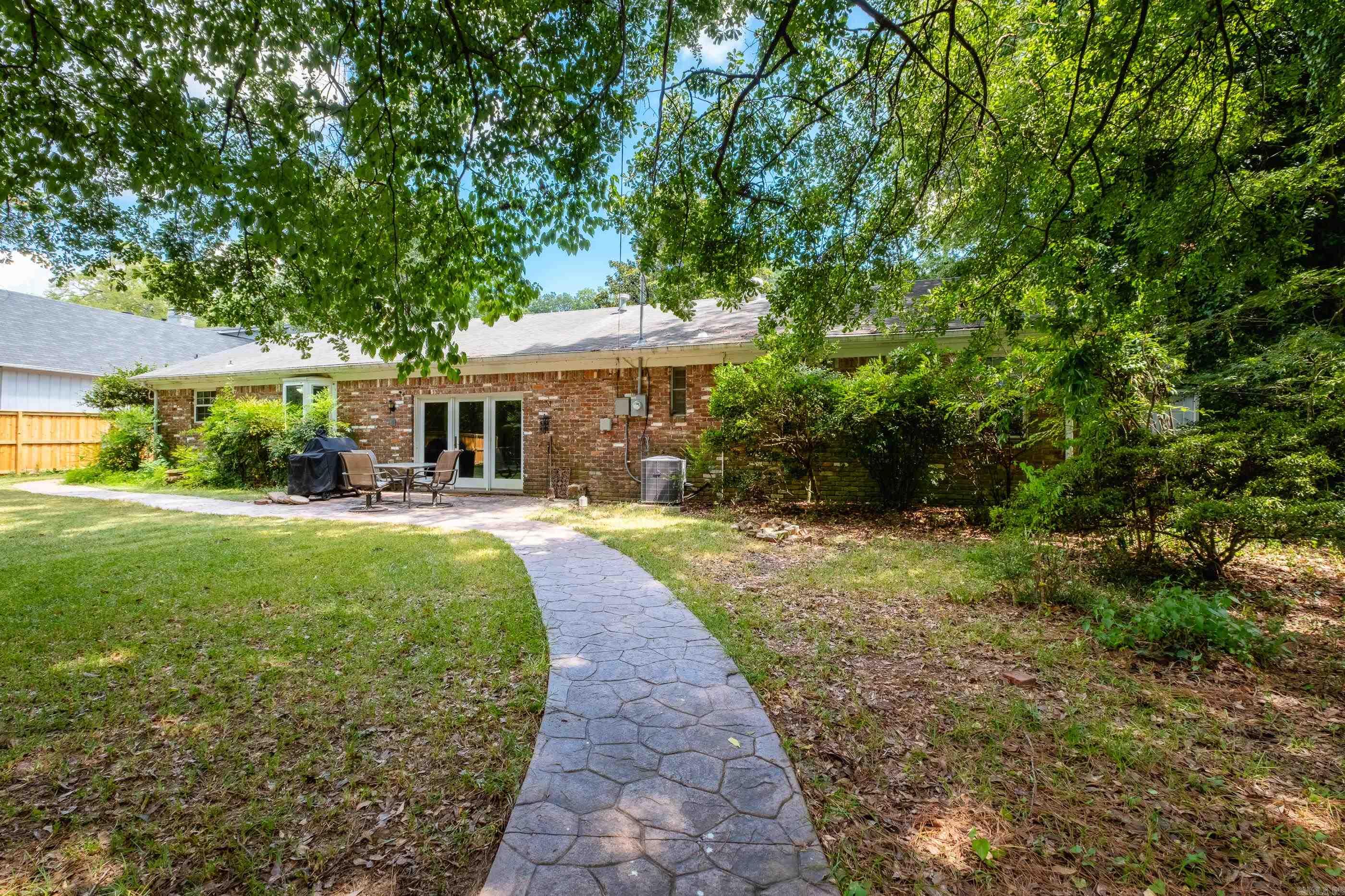 Leawood Heights - Residential