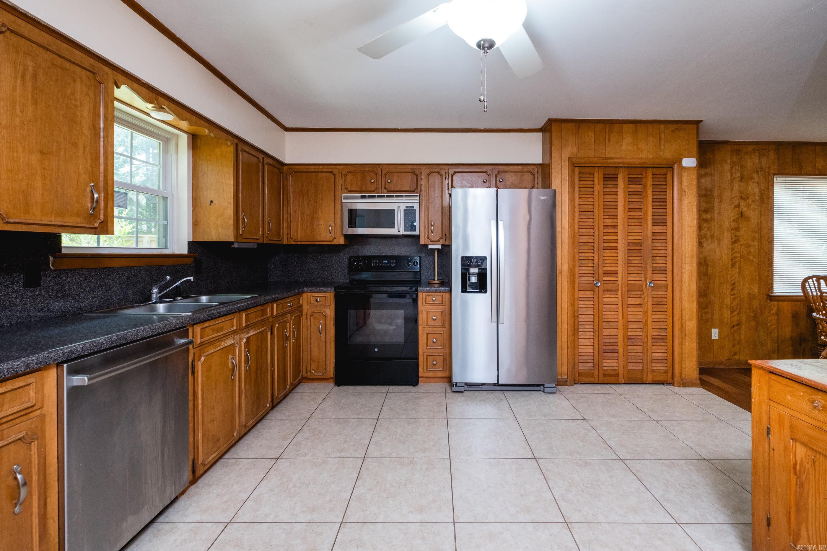 Leawood Heights - Residential