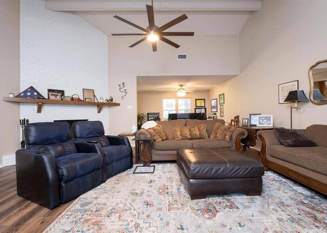 INDIAN HILLS - Residential