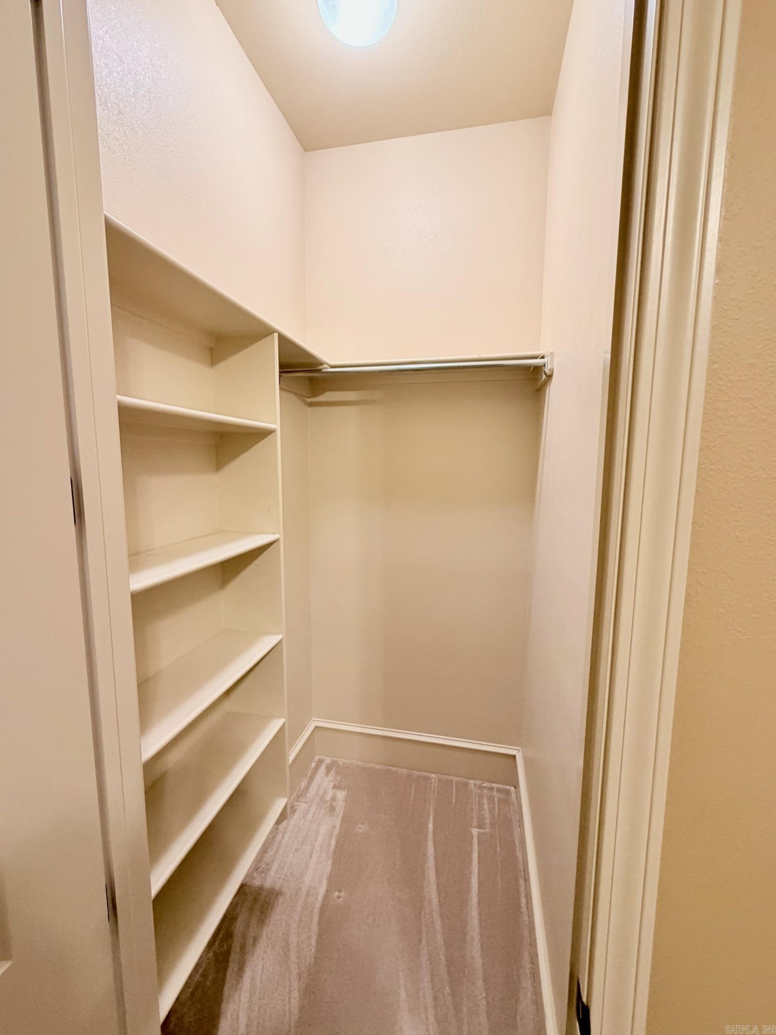 Juniel Point - Residential