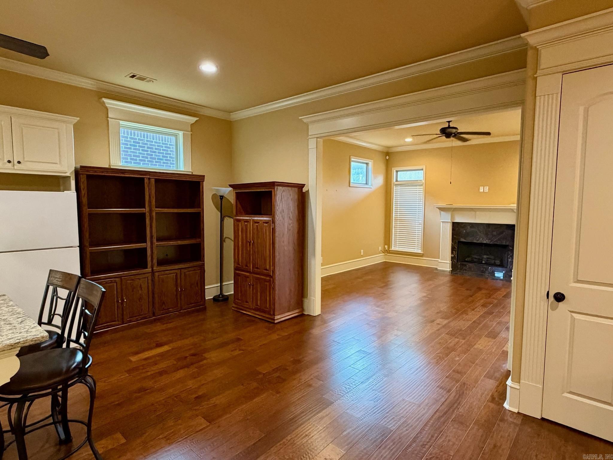 Juniel Point - Residential