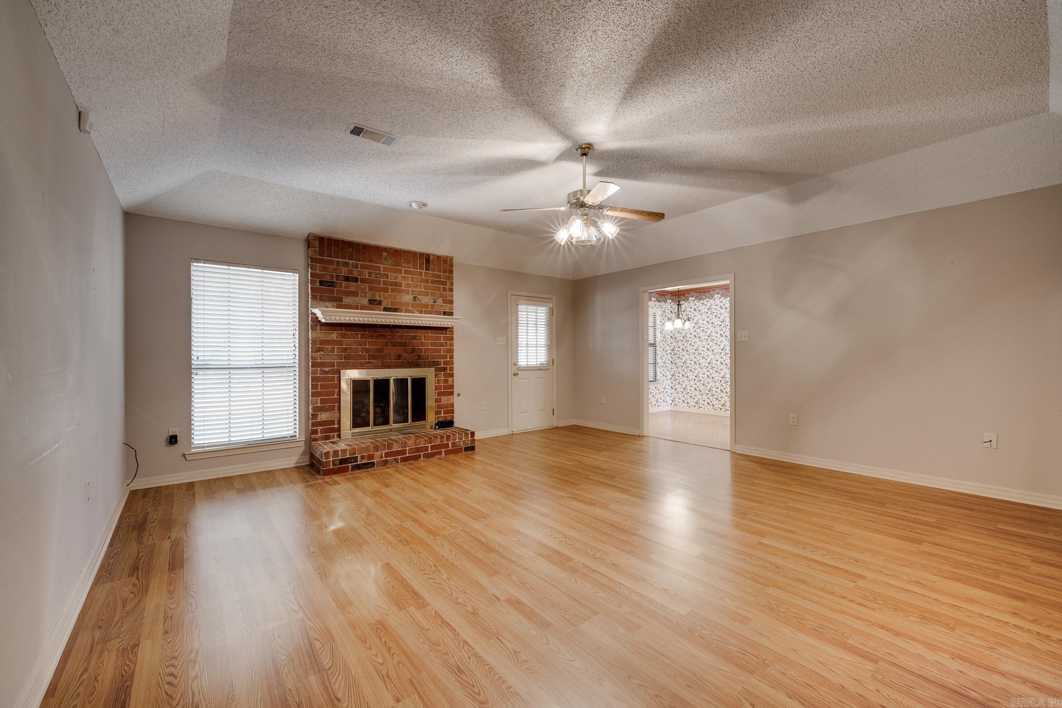 PLEASANT VALLEY - Residential