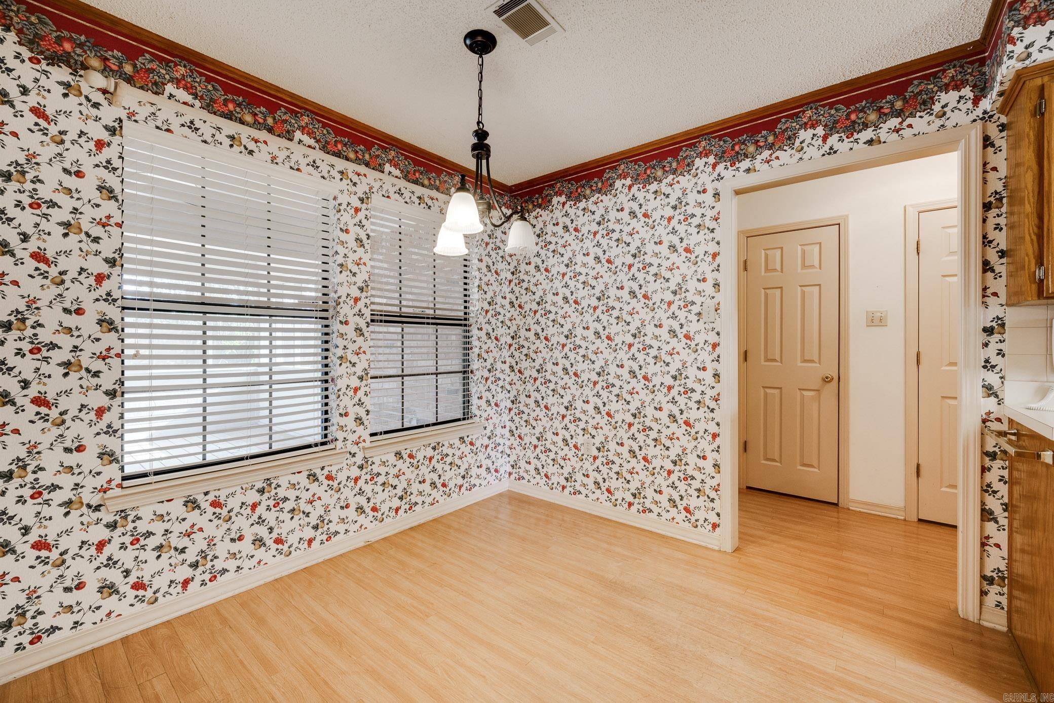 PLEASANT VALLEY - Residential