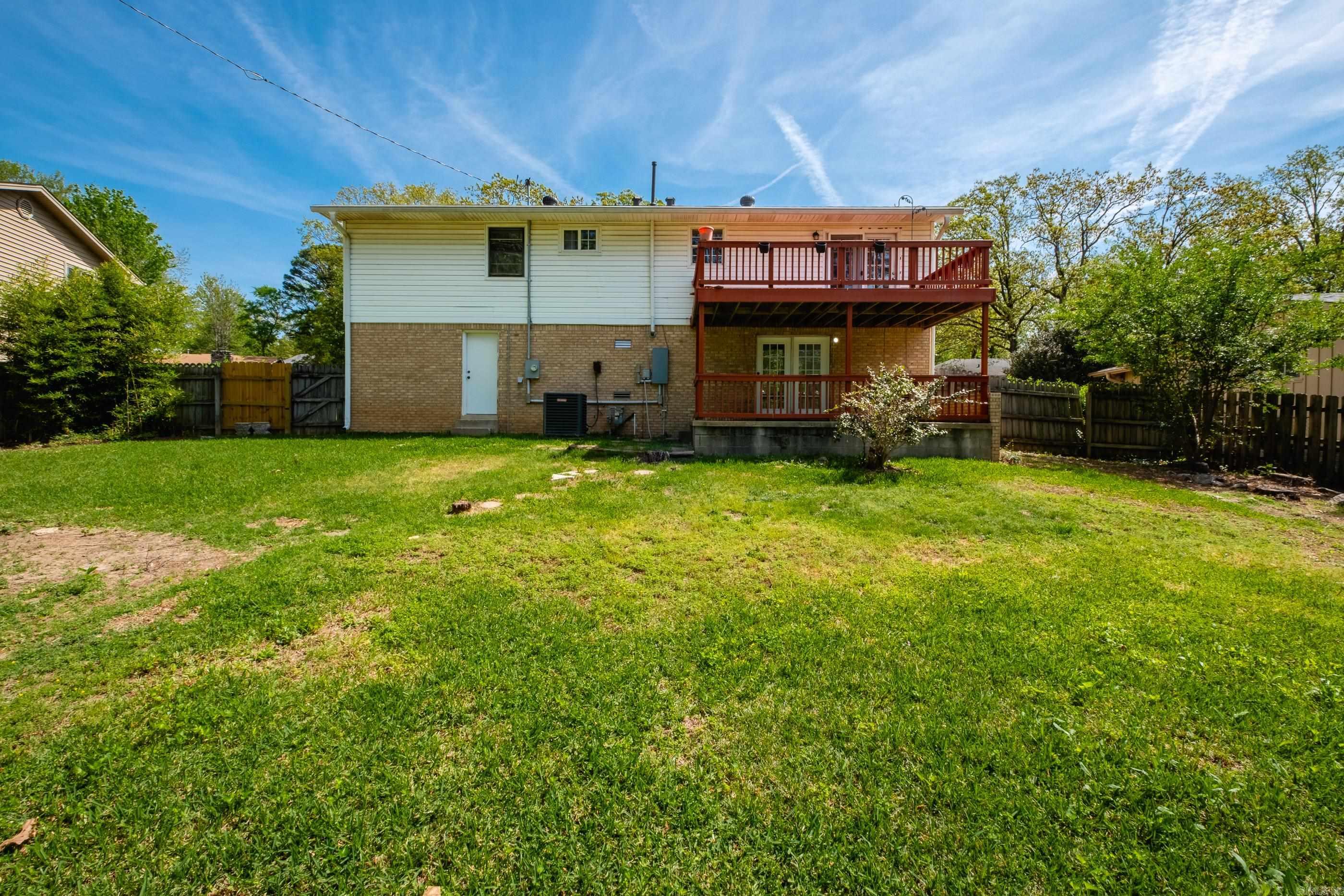 COLONY WEST - Residential