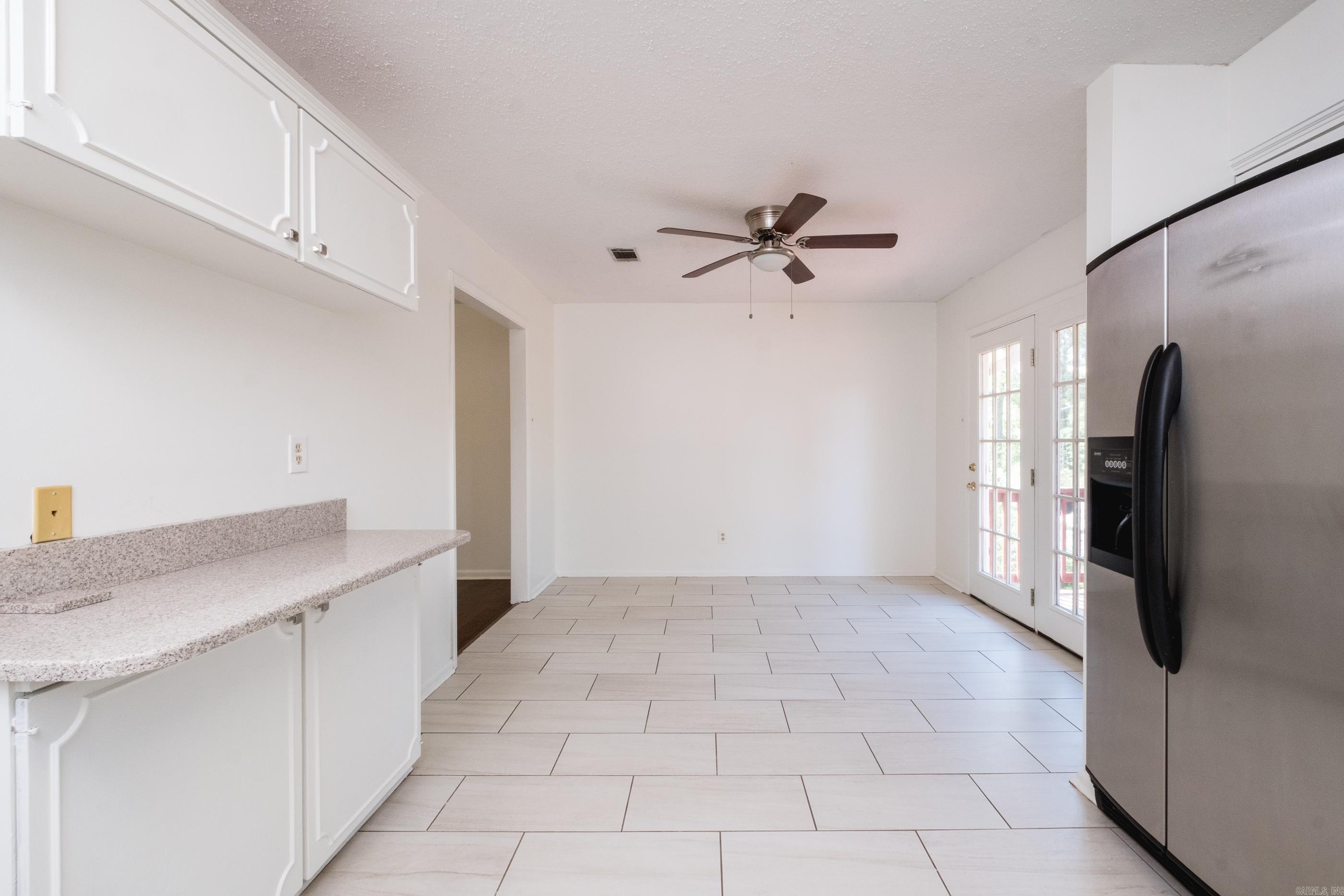 COLONY WEST - Residential