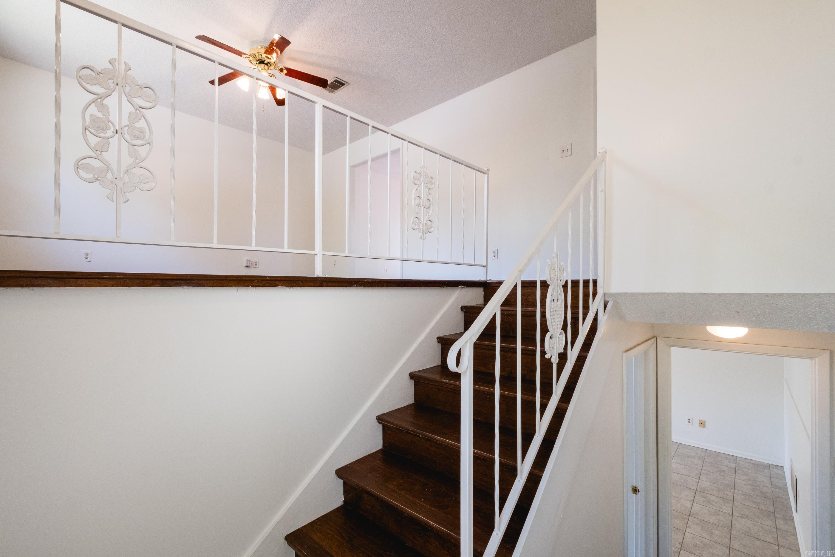 COLONY WEST - Residential