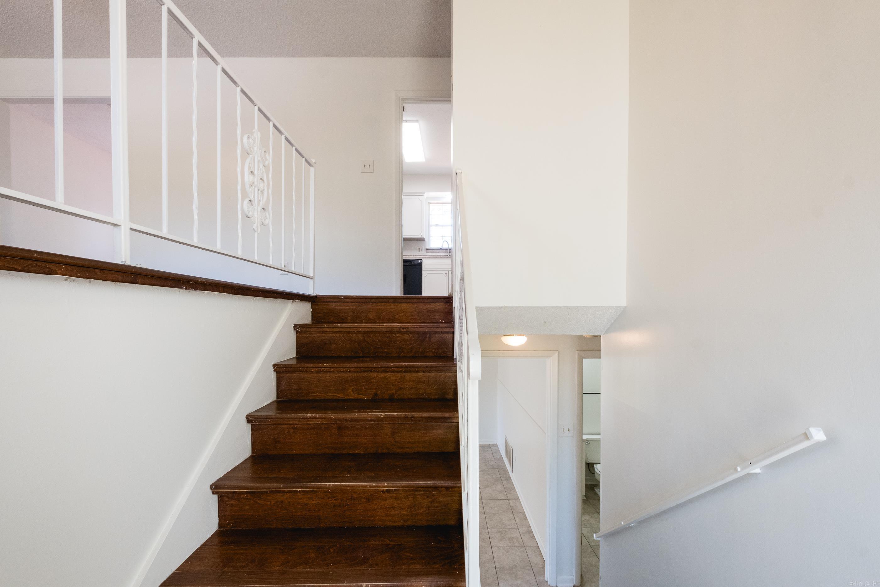 COLONY WEST - Residential